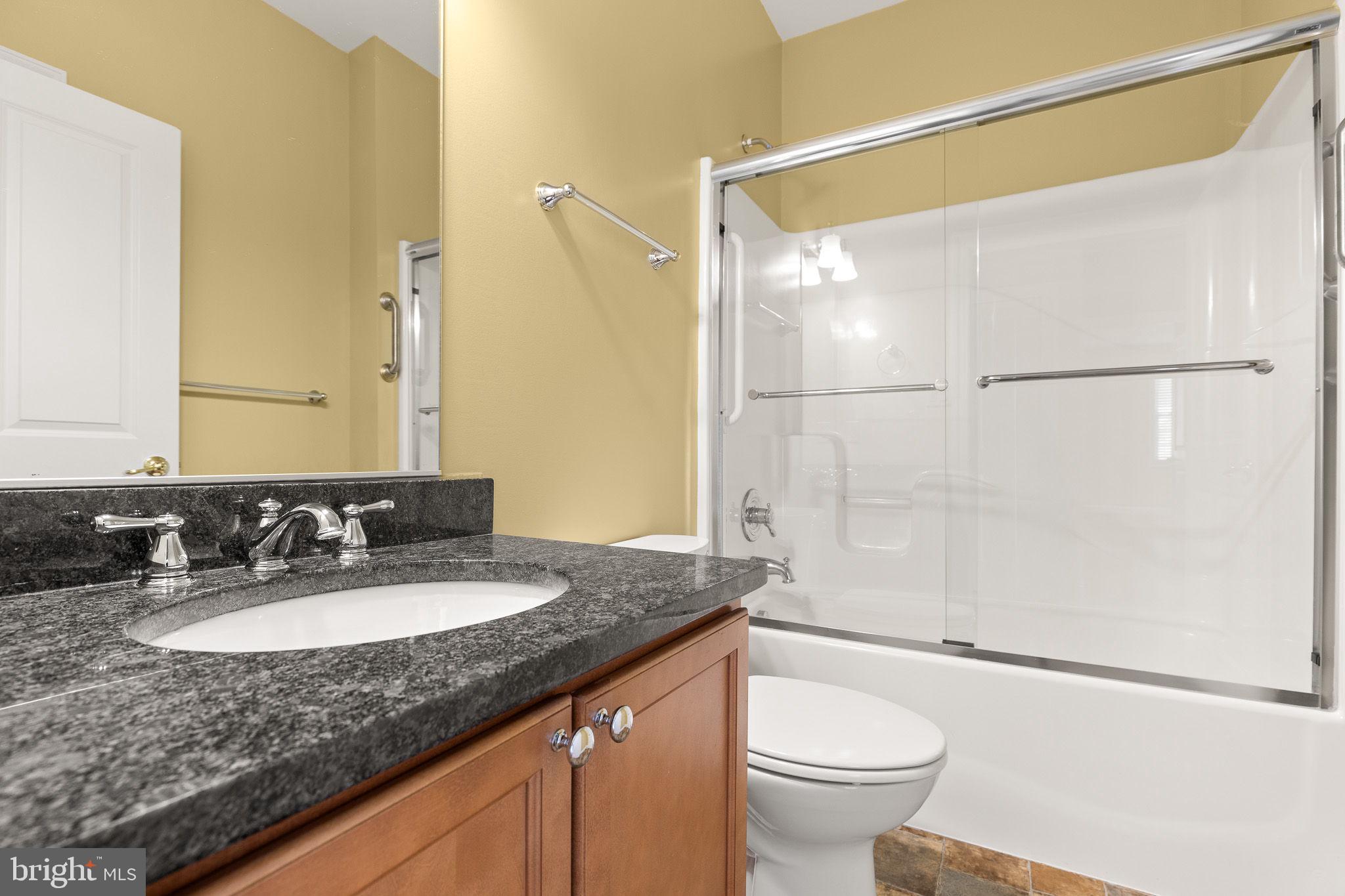 HISEY PARK - Residential