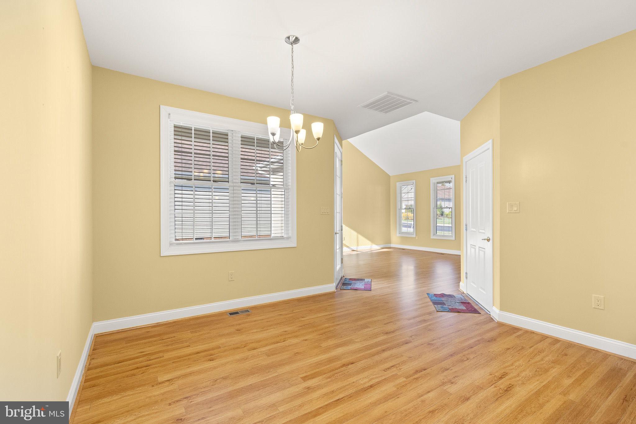 HISEY PARK - Residential