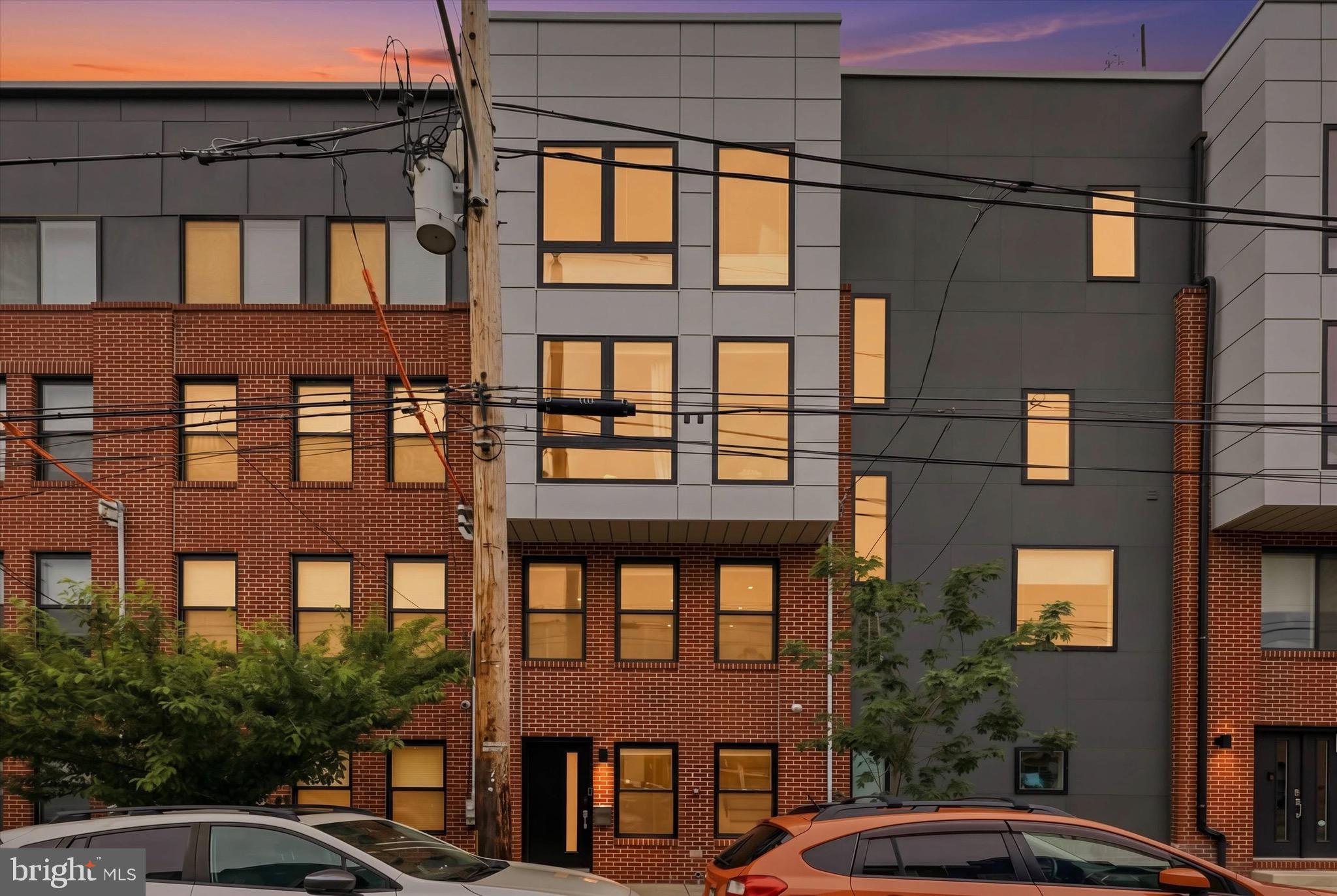 OLDE KENSINGTON - Residential