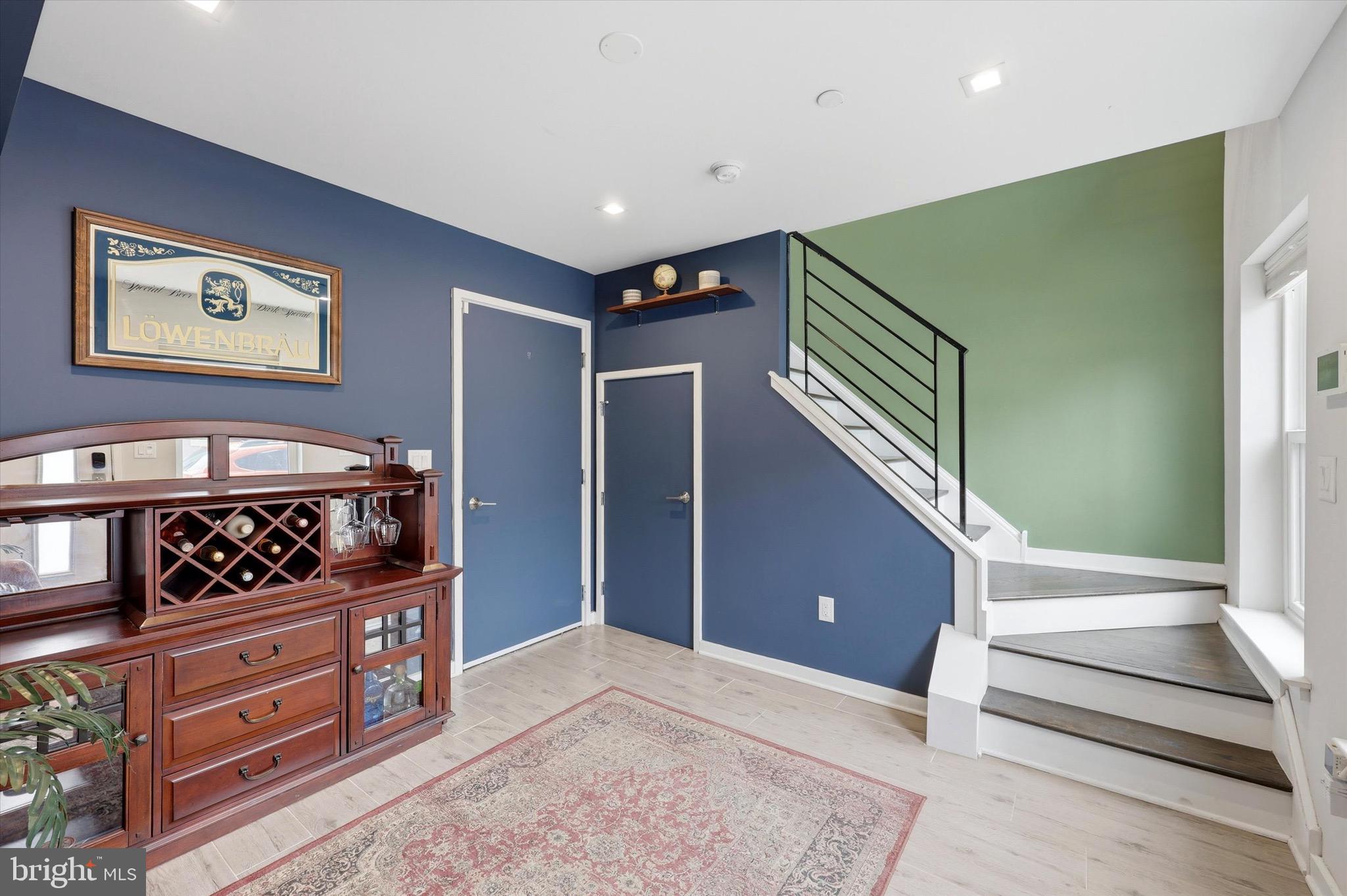 OLDE KENSINGTON - Residential