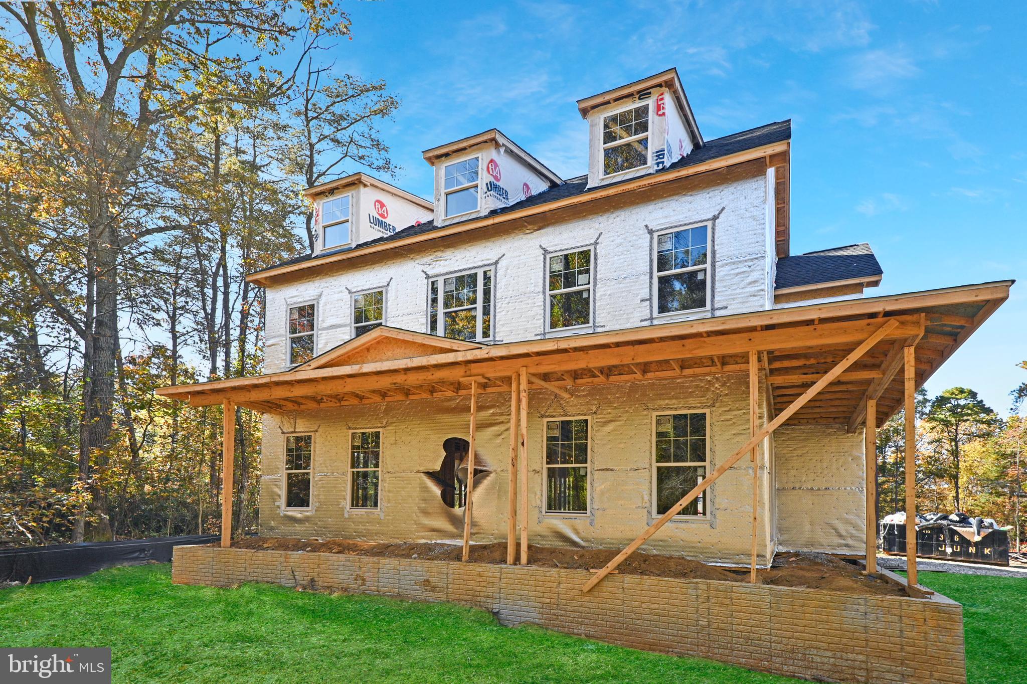 LAKE SHORE - Residential