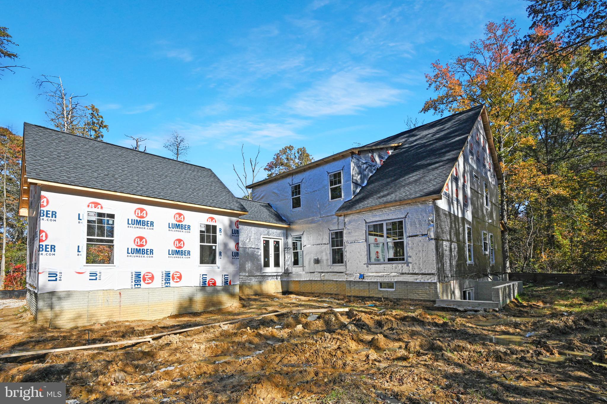 LAKE SHORE - Residential