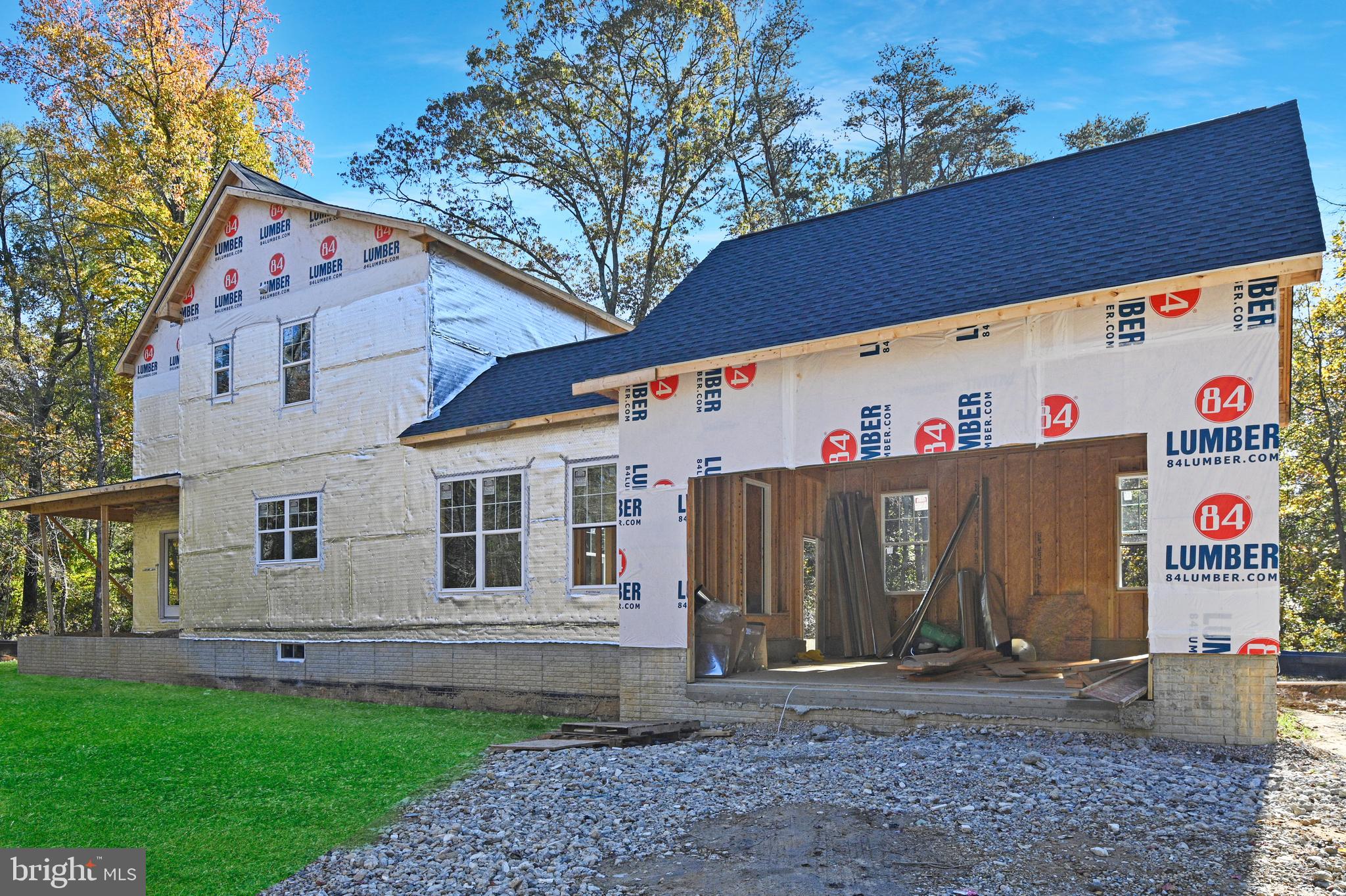 LAKE SHORE - Residential