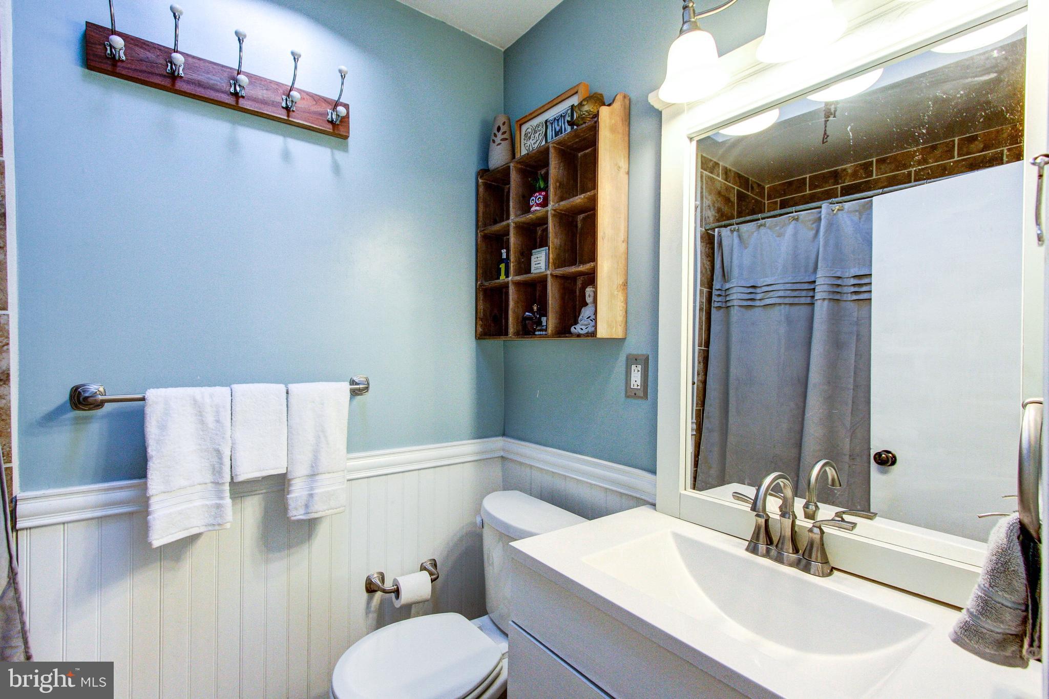 FOX CHASE - Residential