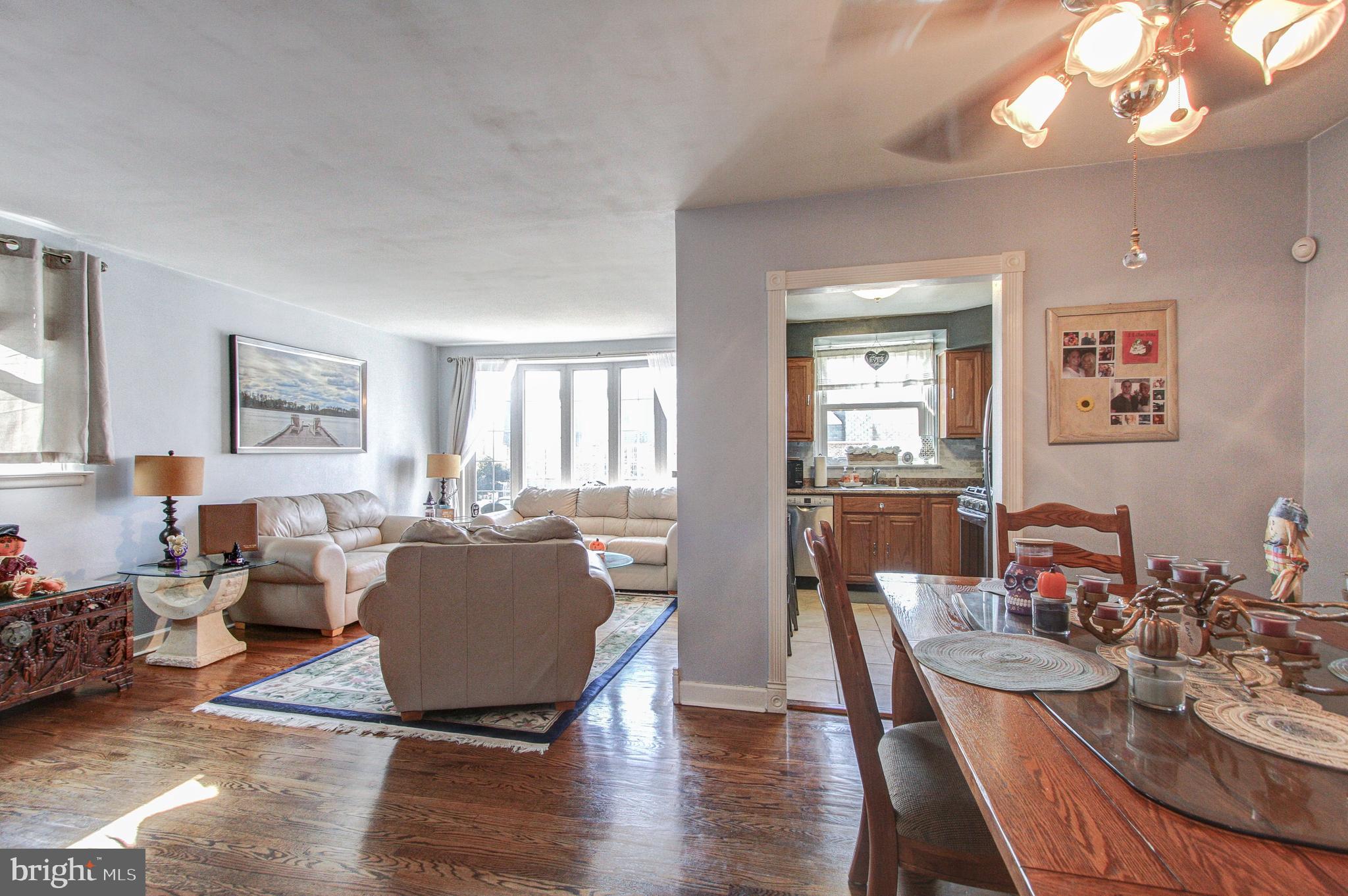 FOX CHASE - Residential