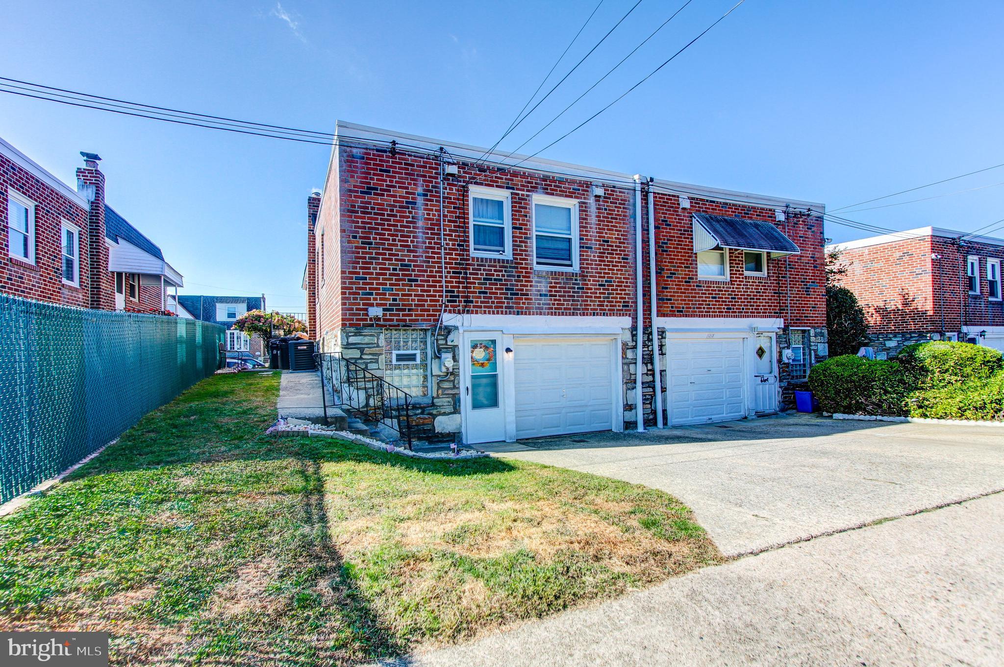 FOX CHASE - Residential