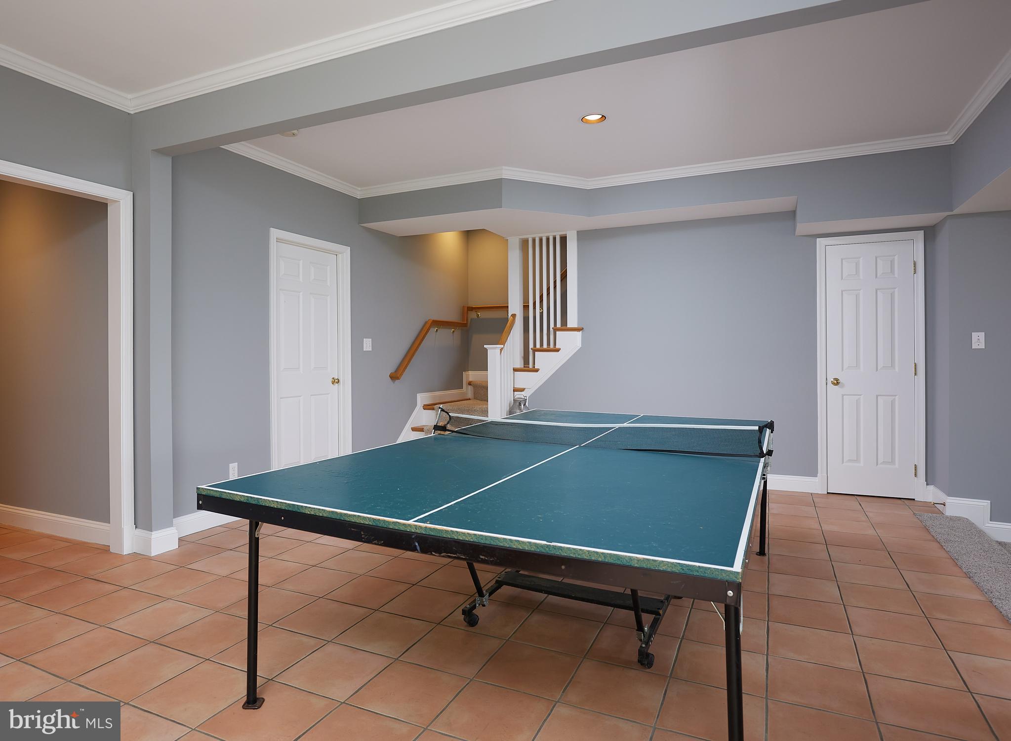 MERRY GO ROUND FARM - Residential