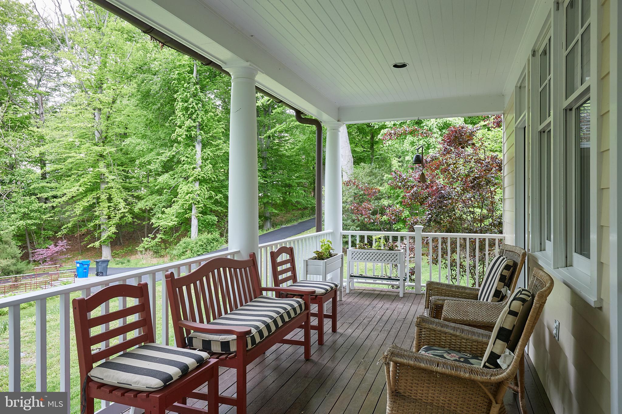 MERRY GO ROUND FARM - Residential