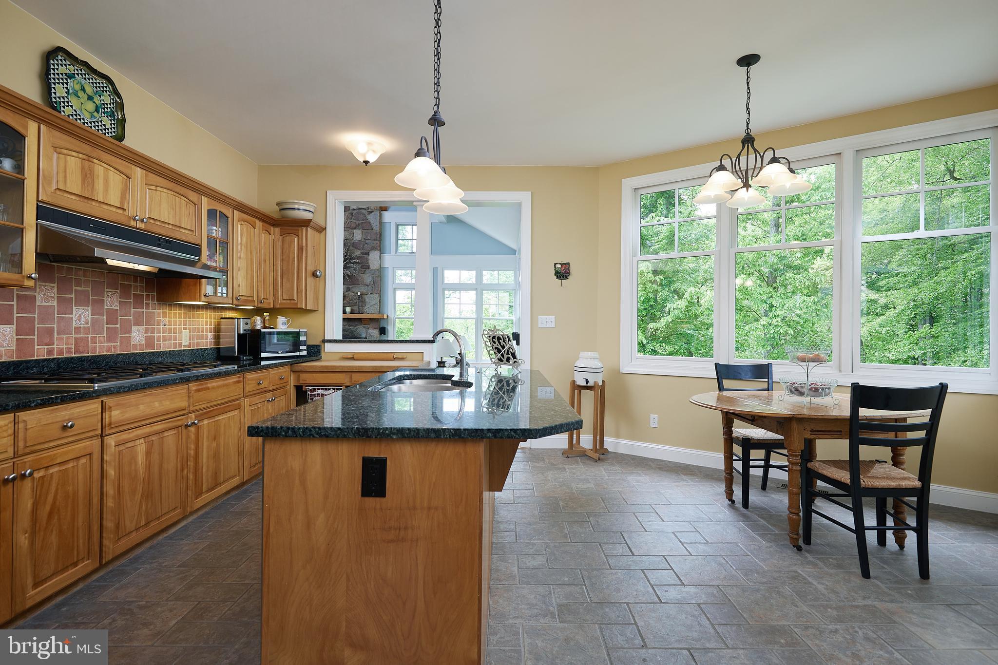 MERRY GO ROUND FARM - Residential