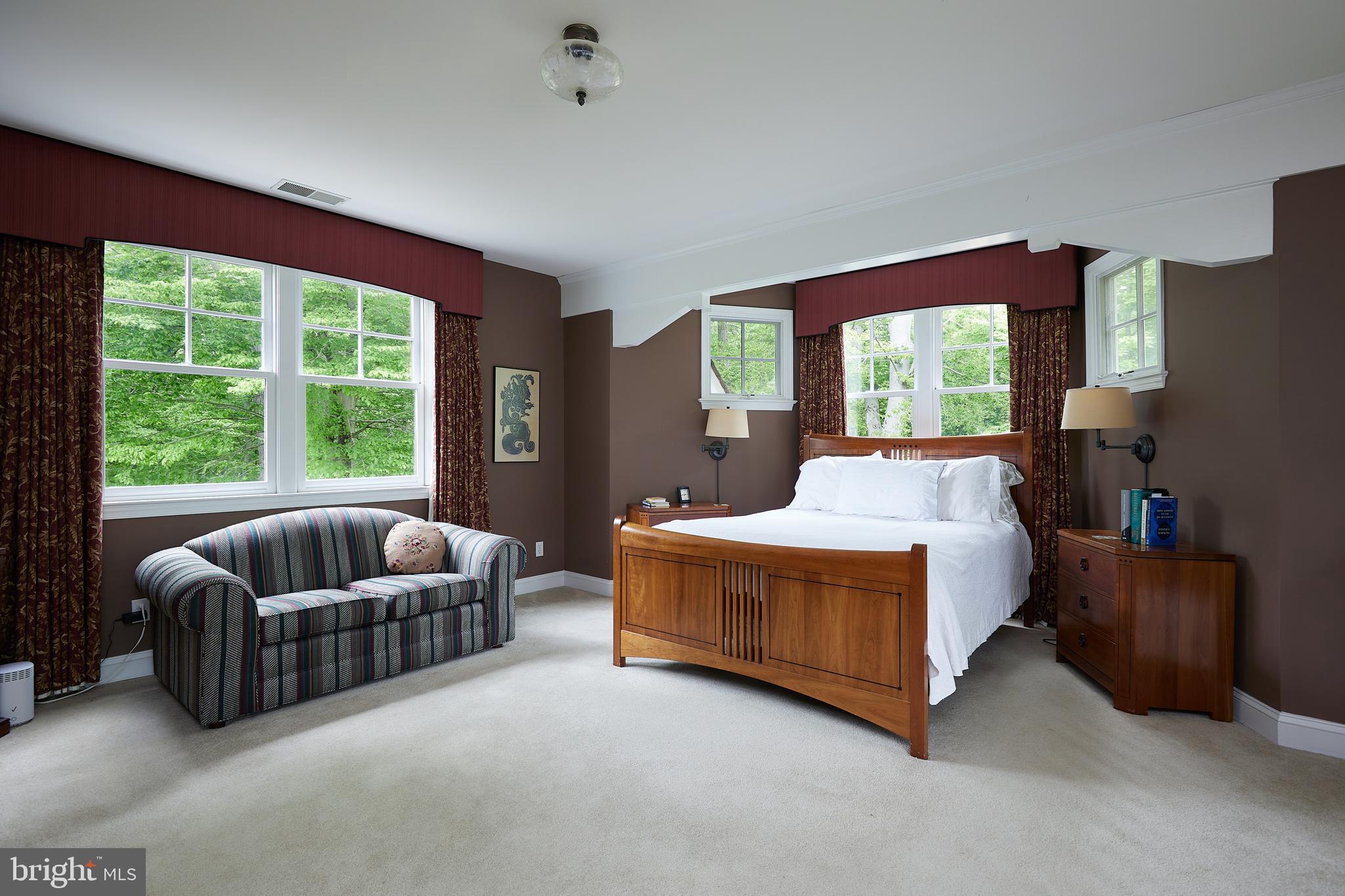 MERRY GO ROUND FARM - Residential