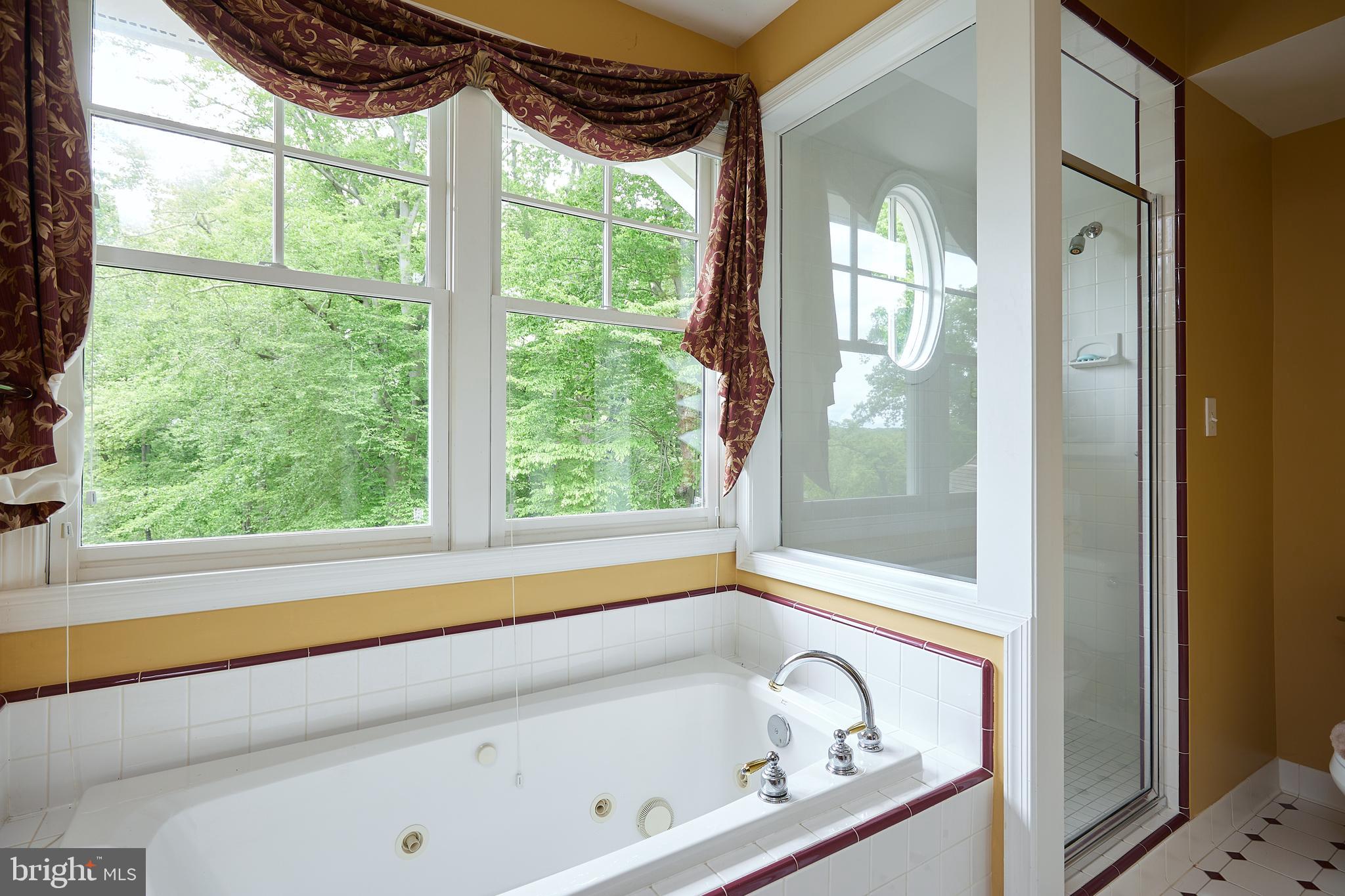 MERRY GO ROUND FARM - Residential