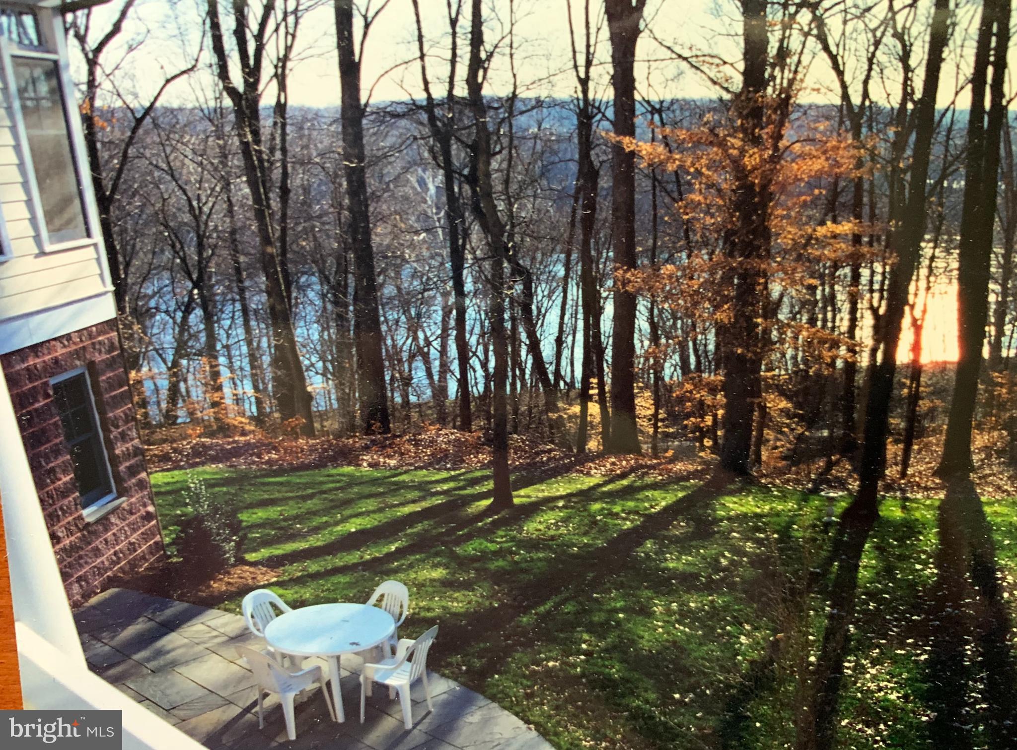 MERRY GO ROUND FARM - Residential