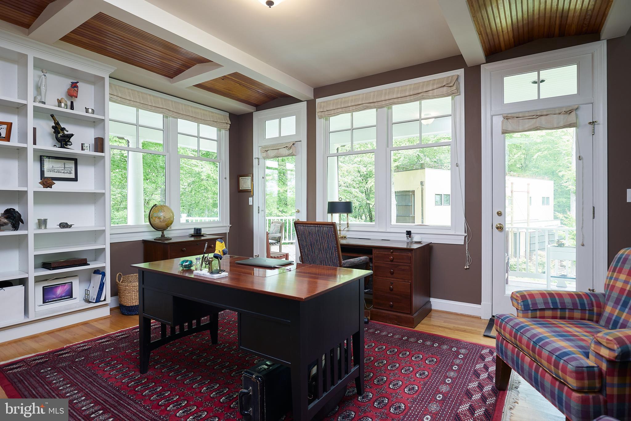 MERRY GO ROUND FARM - Residential