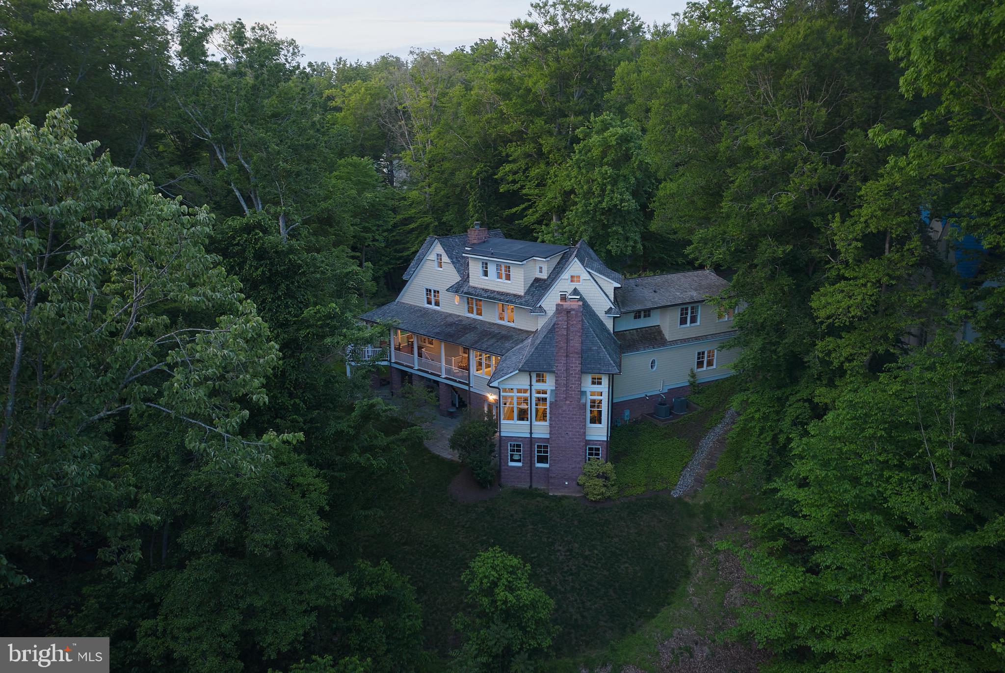 MERRY GO ROUND FARM - Residential