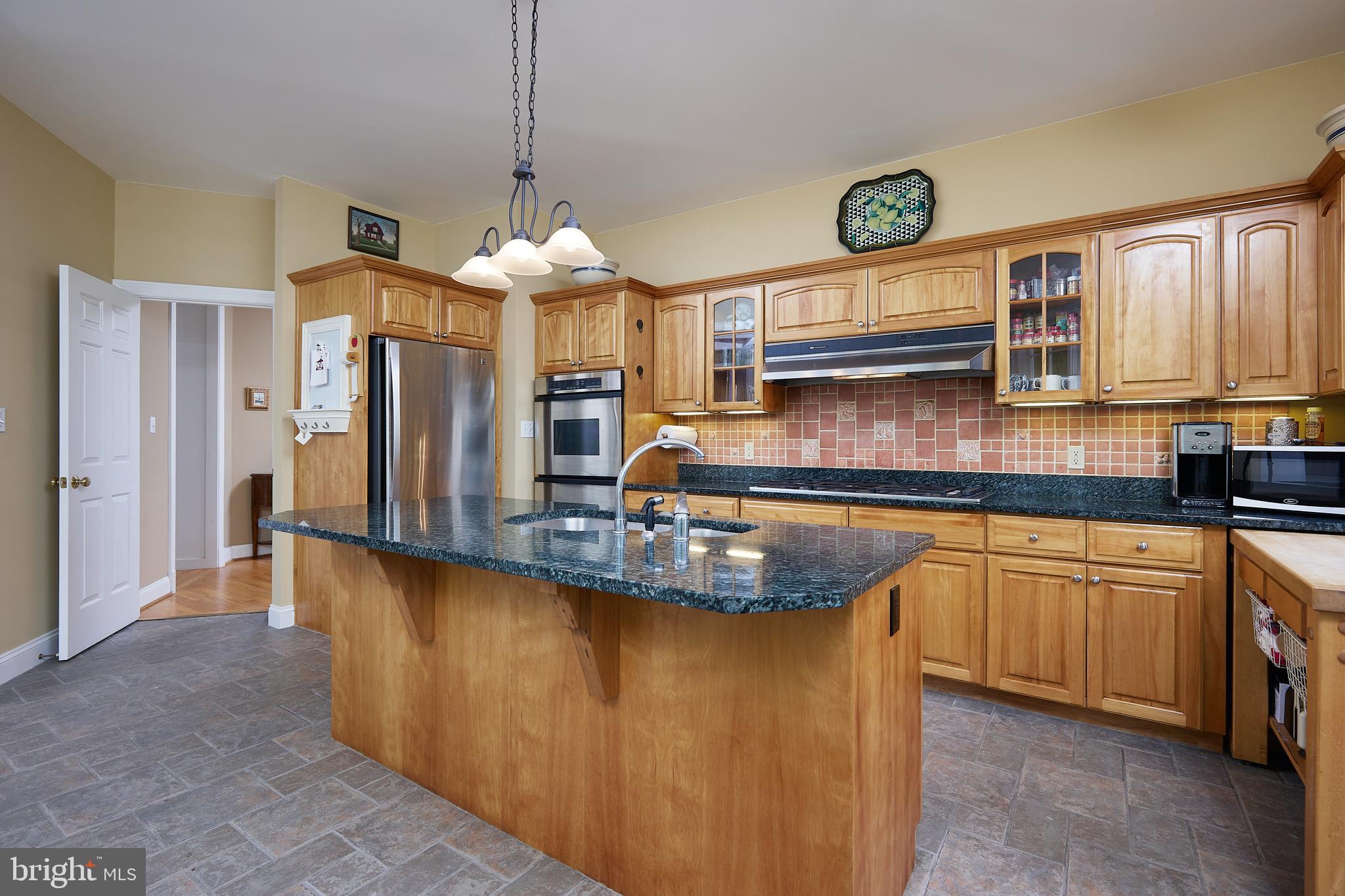 MERRY GO ROUND FARM - Residential