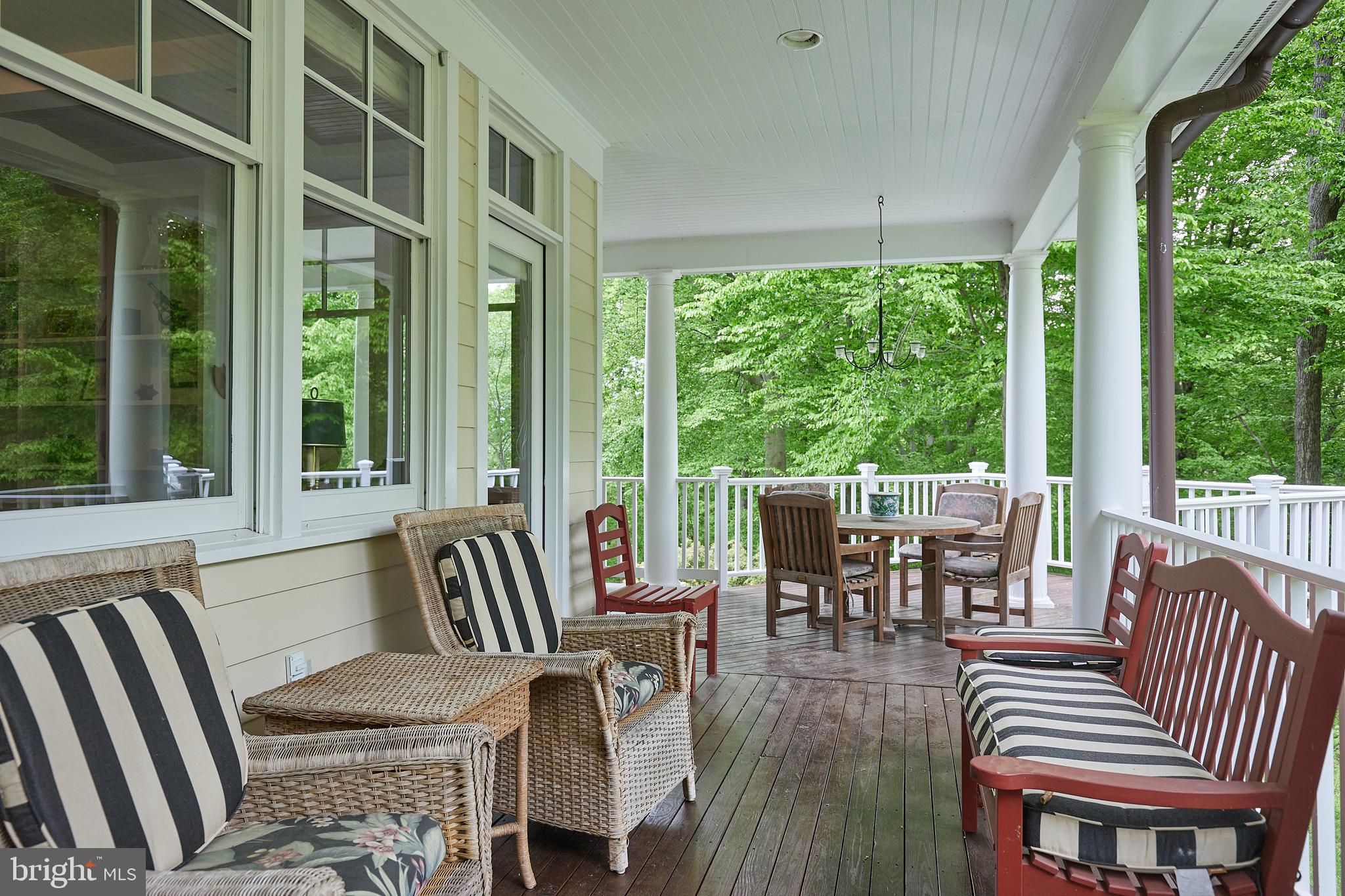 MERRY GO ROUND FARM - Residential