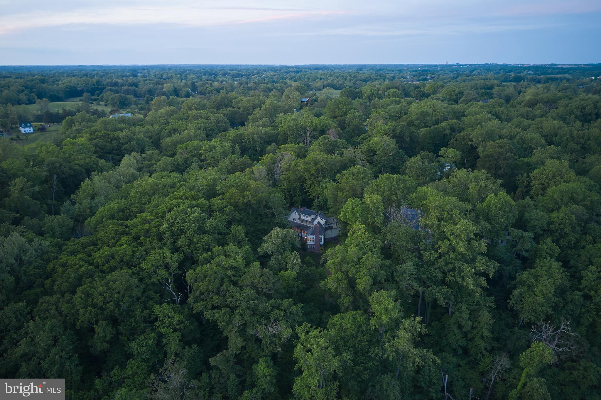 MERRY GO ROUND FARM - Residential