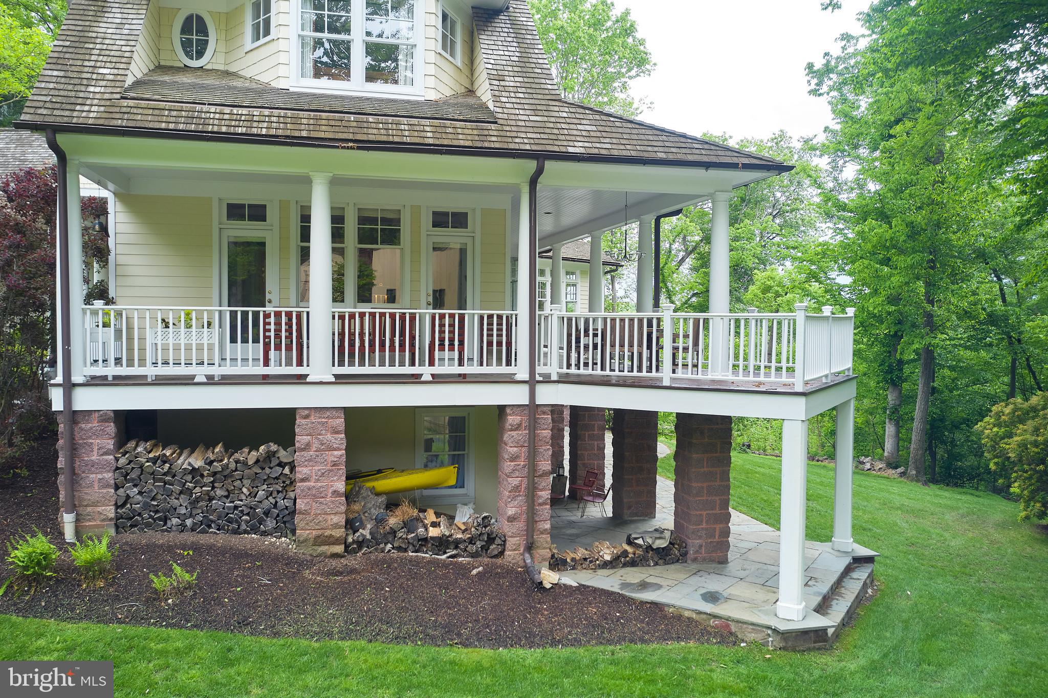 MERRY GO ROUND FARM - Residential