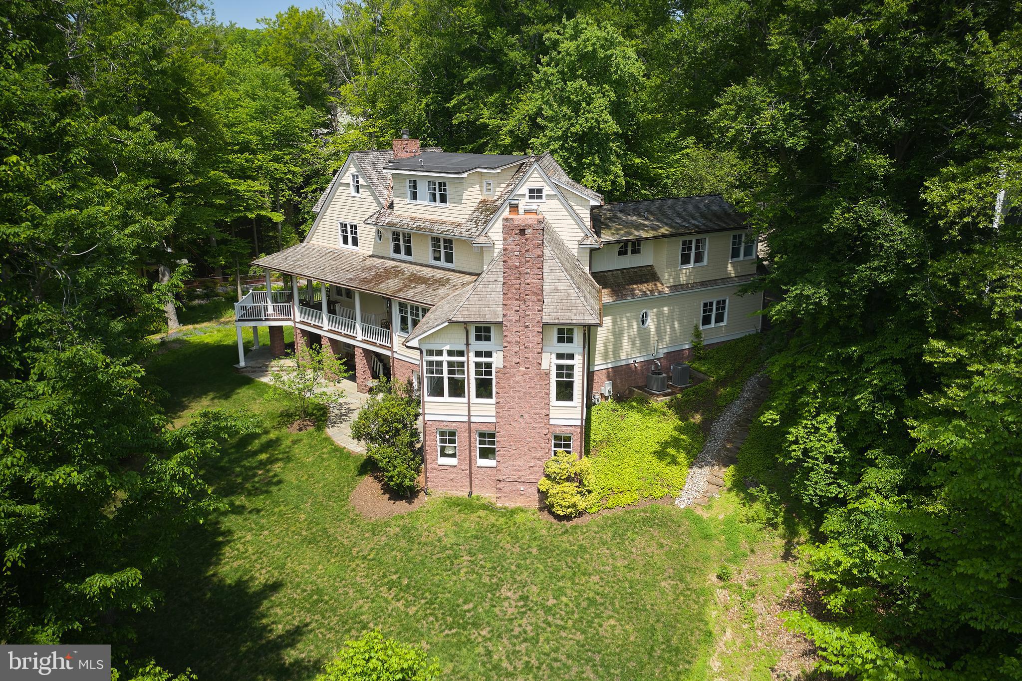 MERRY GO ROUND FARM - Residential