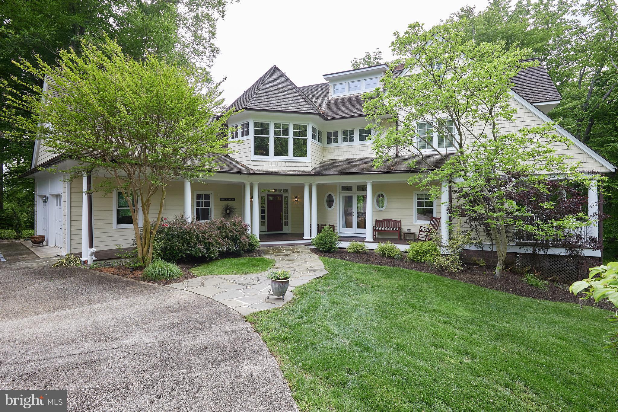 MERRY GO ROUND FARM - Residential