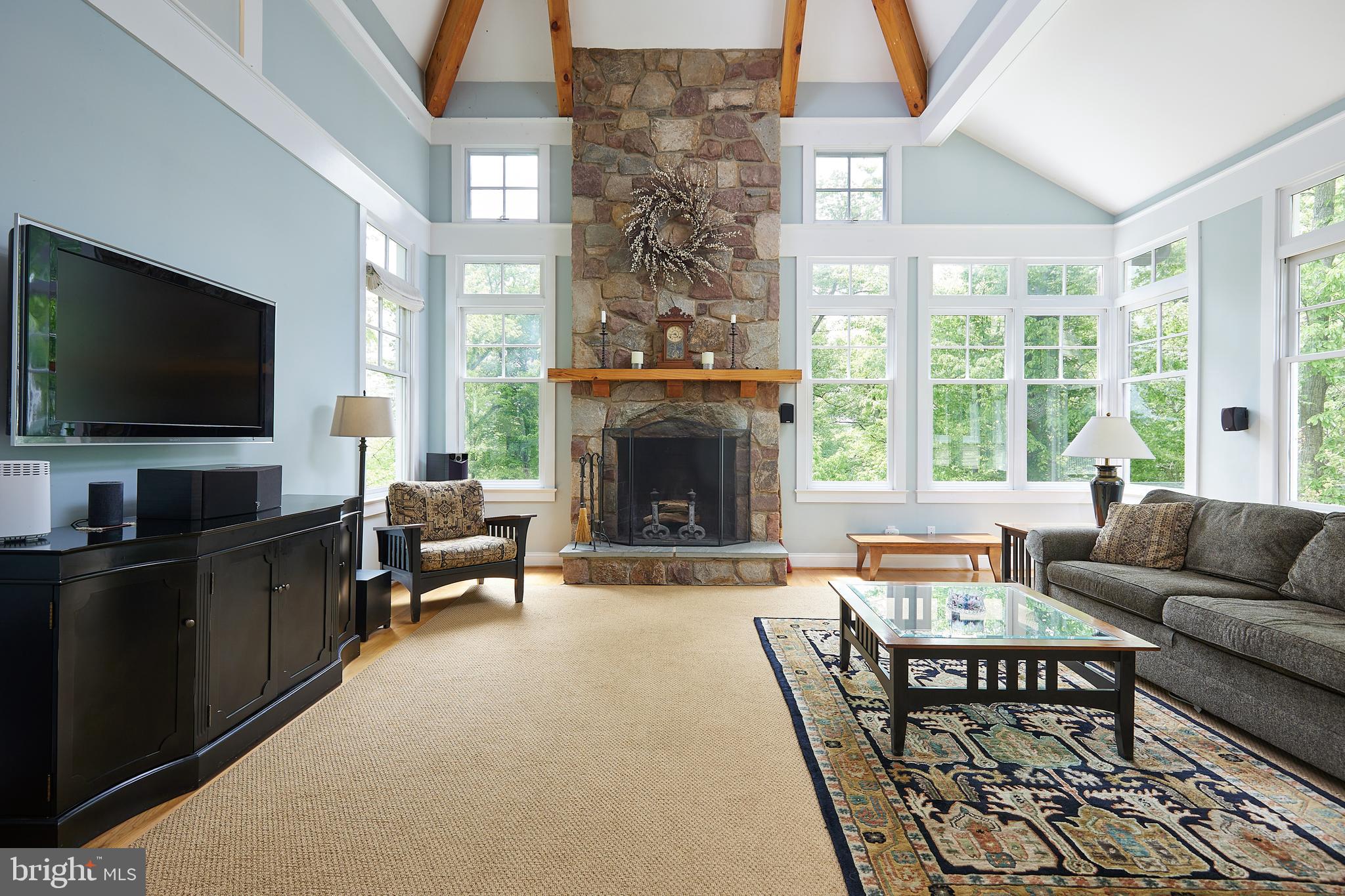 MERRY GO ROUND FARM - Residential