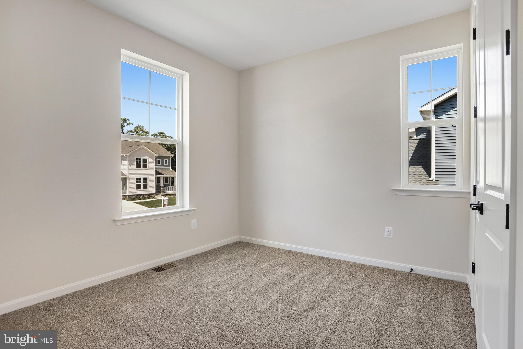 VINCENT ESTATES - Residential