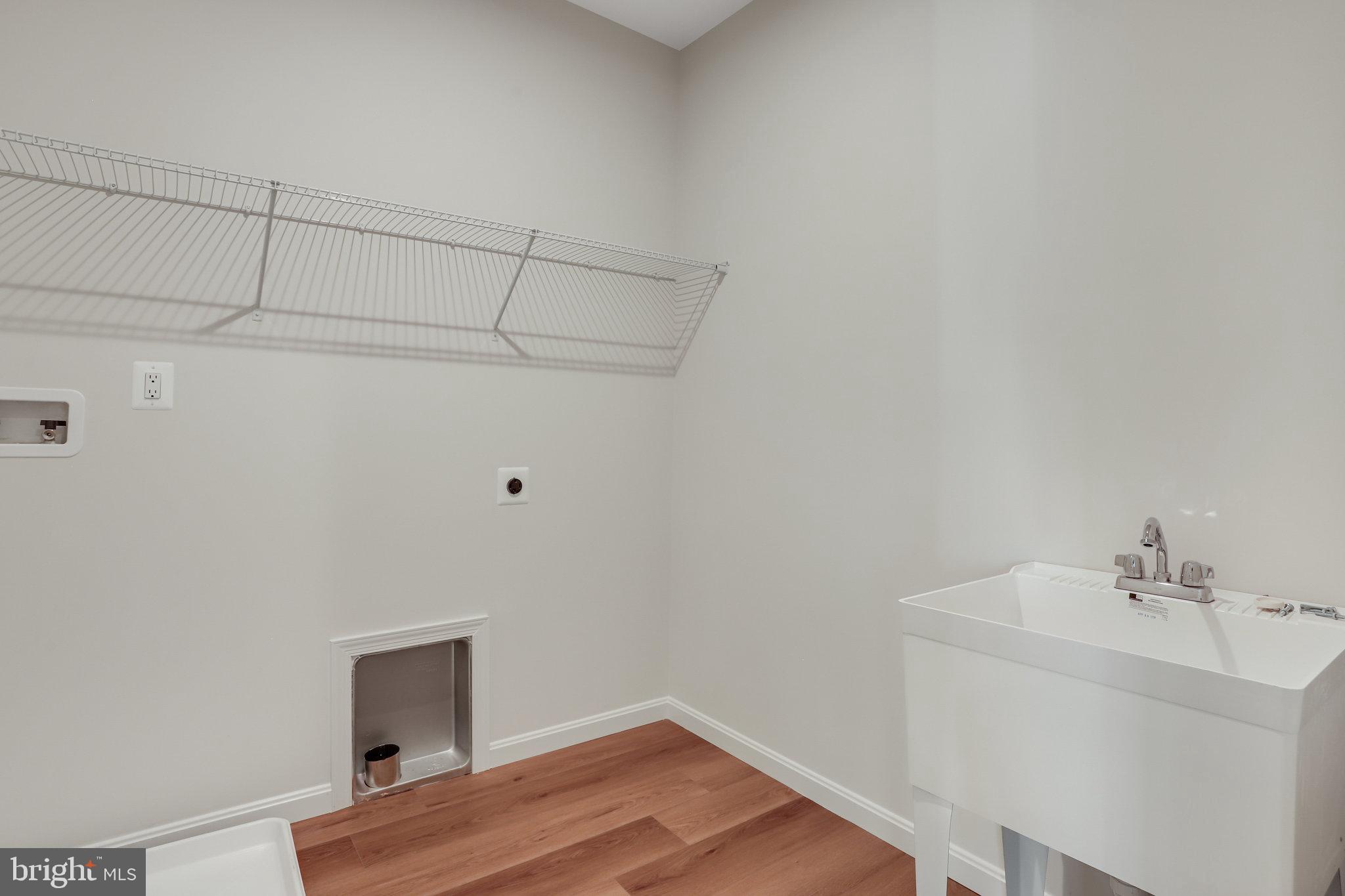 VINCENT ESTATES - Residential