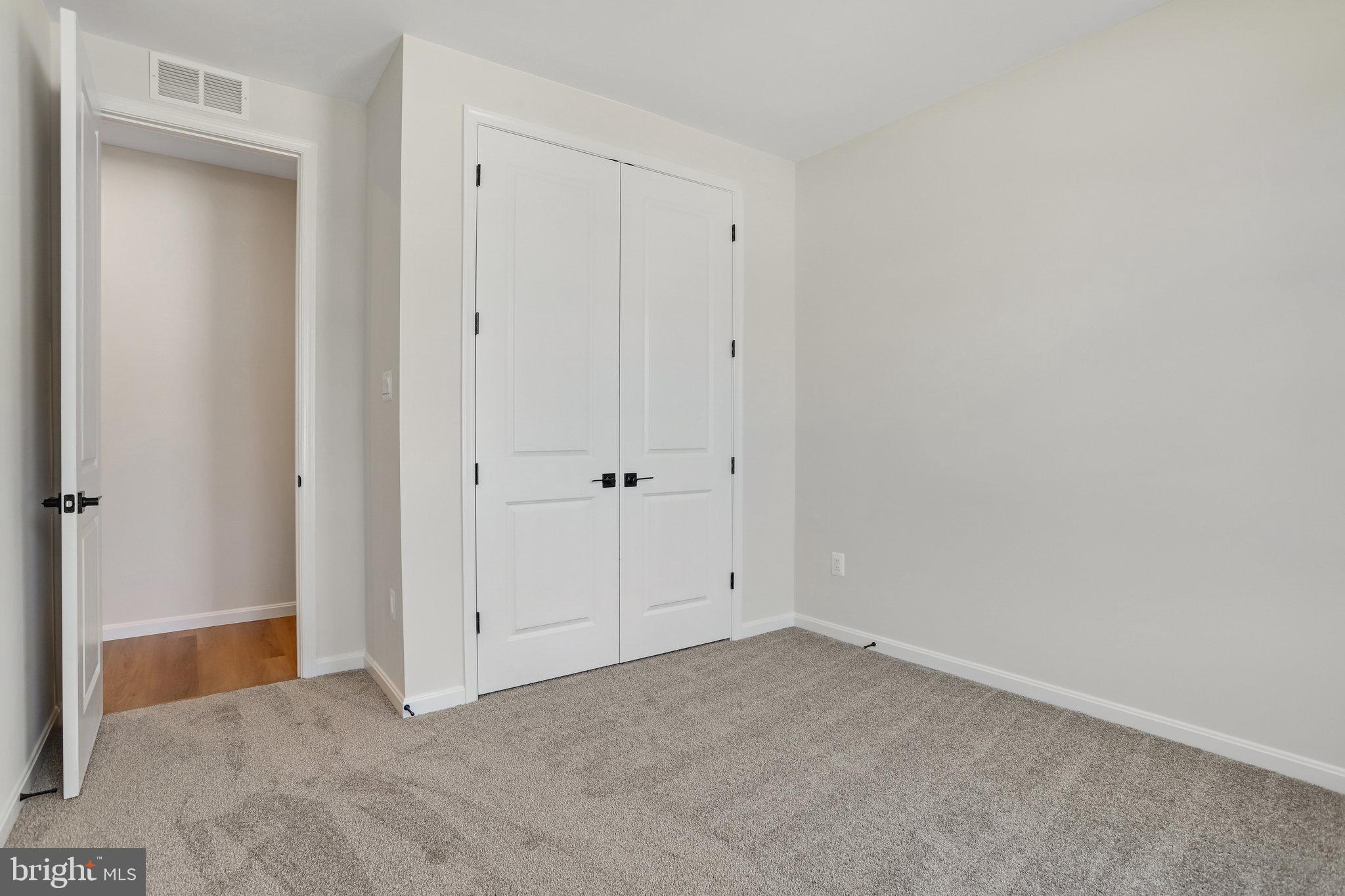 VINCENT ESTATES - Residential