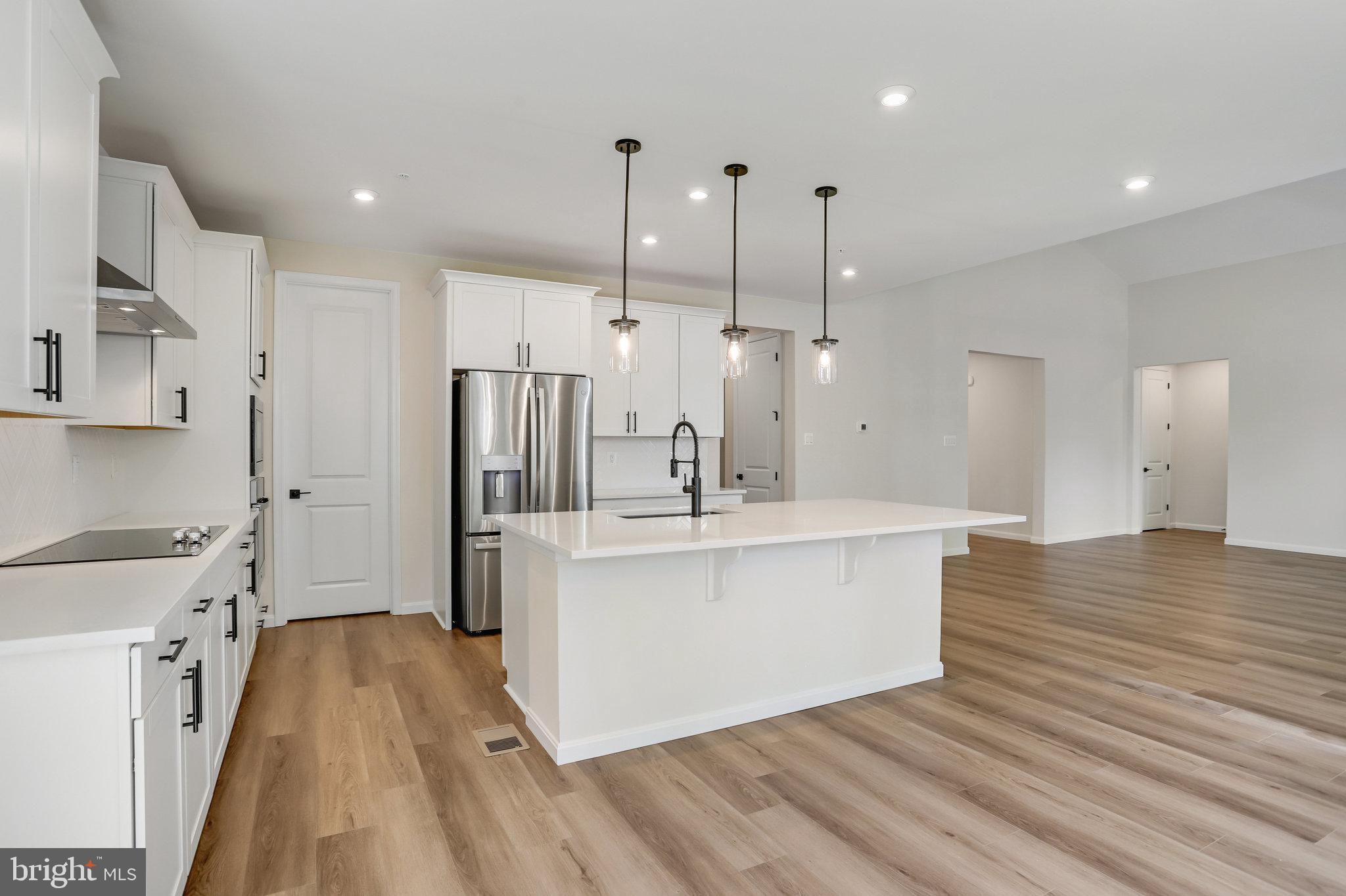 VINCENT ESTATES - Residential