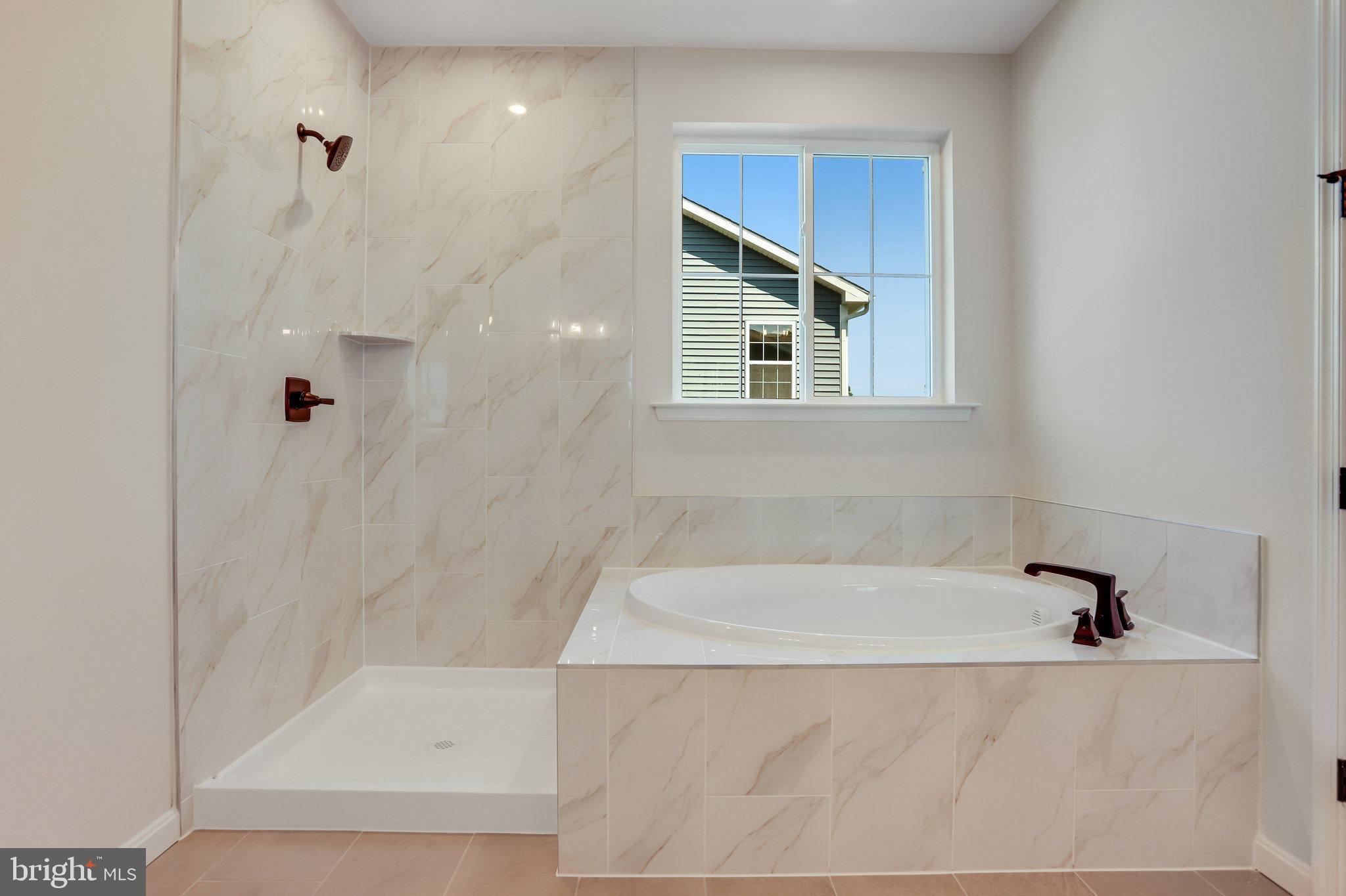 VINCENT ESTATES - Residential