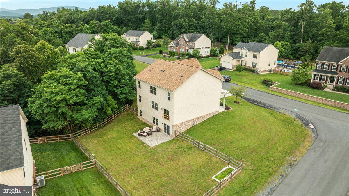 BLUE RIDGE SHADOWS - Residential
