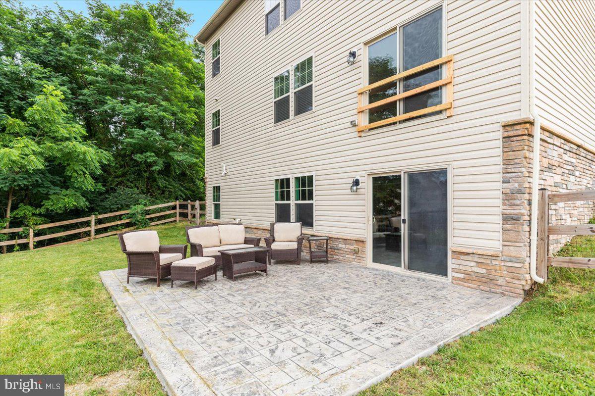 BLUE RIDGE SHADOWS - Residential