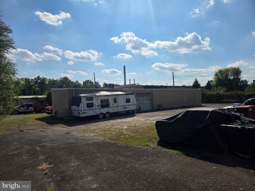 Photo of 400 Otter Street, BRISTOL, PA 19007 (MLS # PABU2106332)