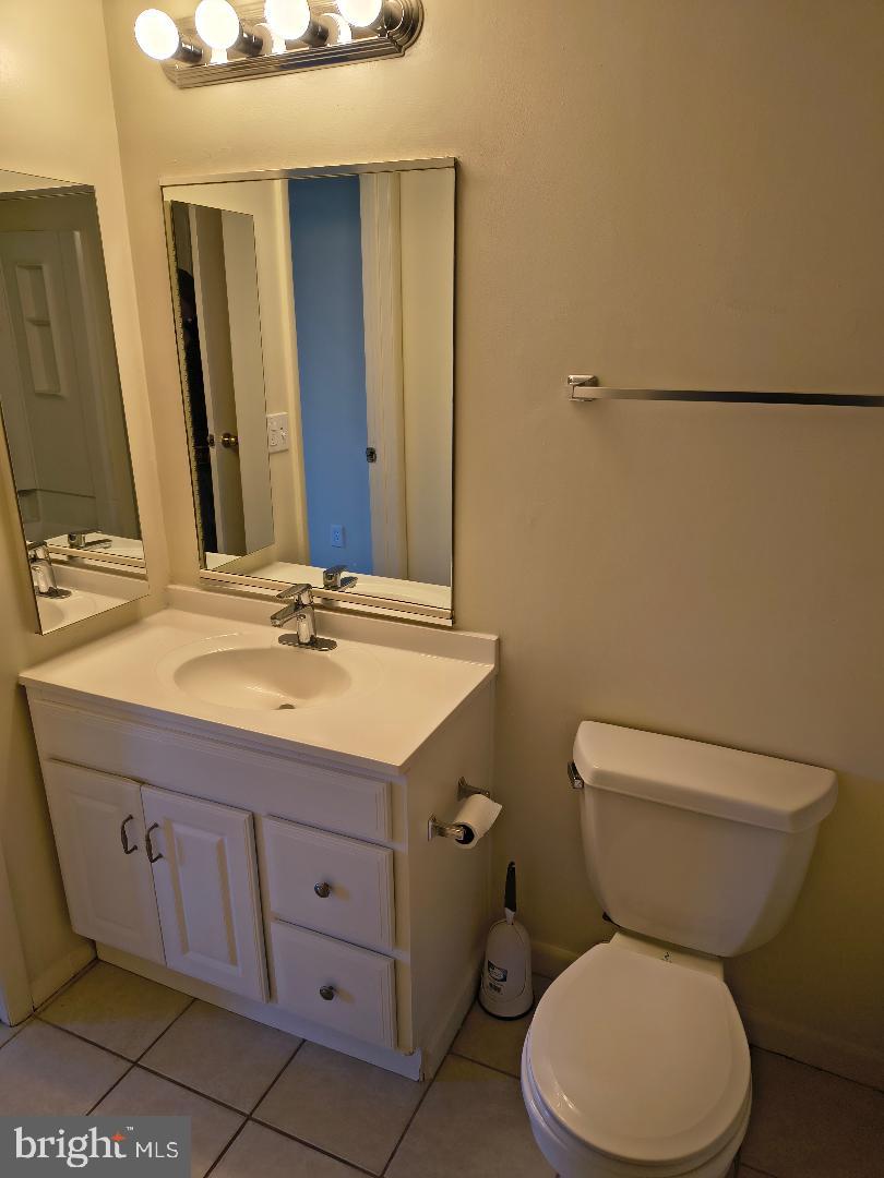 GUNNERS LAKE - Residential