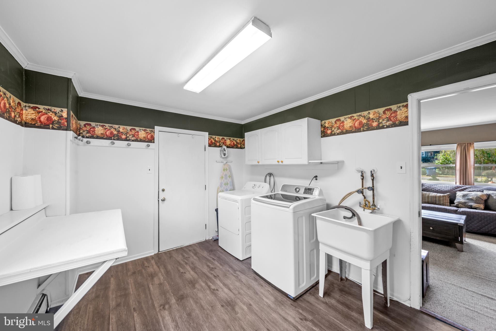 WEST GOSHEN HILLS - Residential