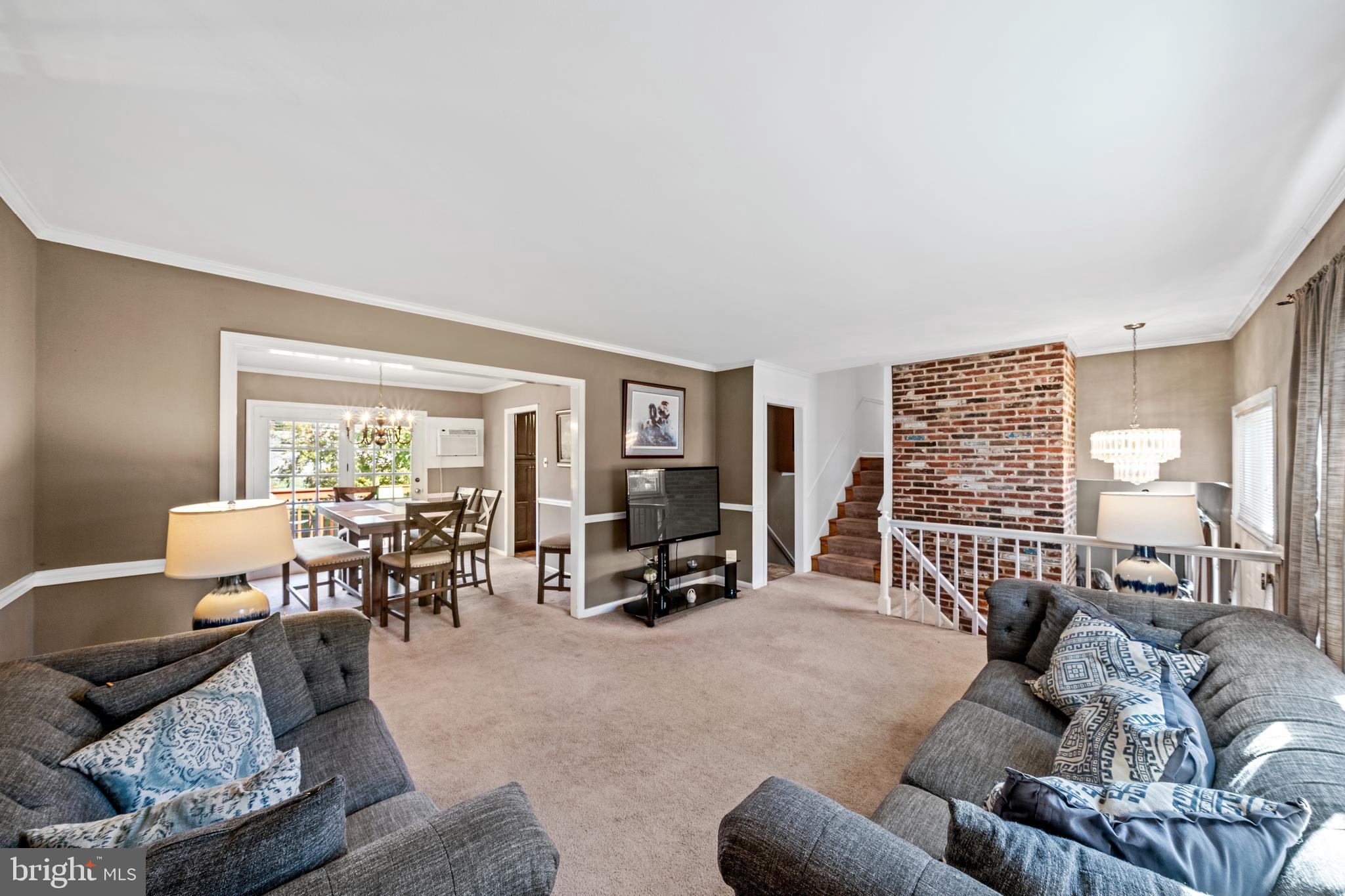 WEST GOSHEN HILLS - Residential