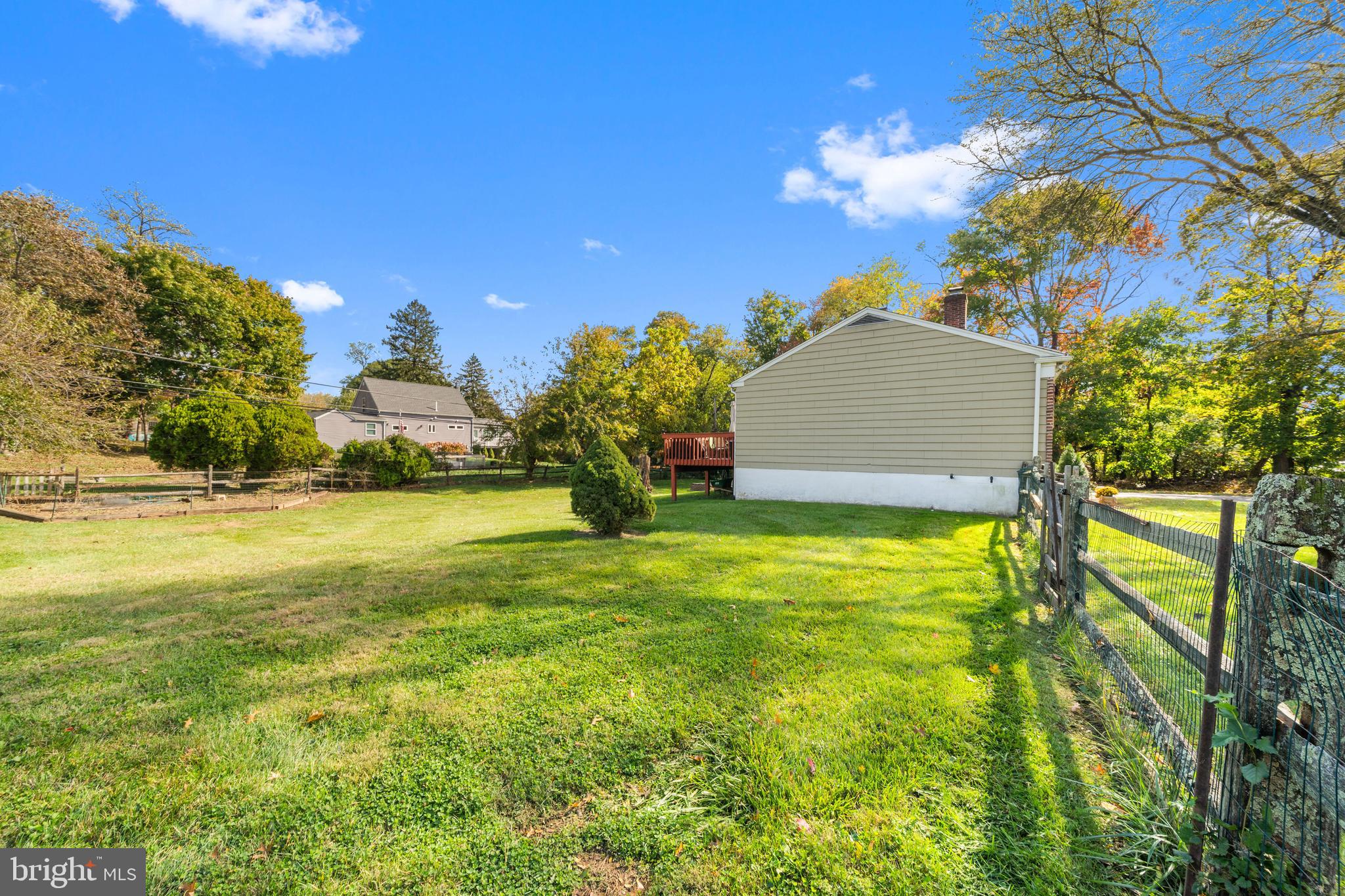 WEST GOSHEN HILLS - Residential