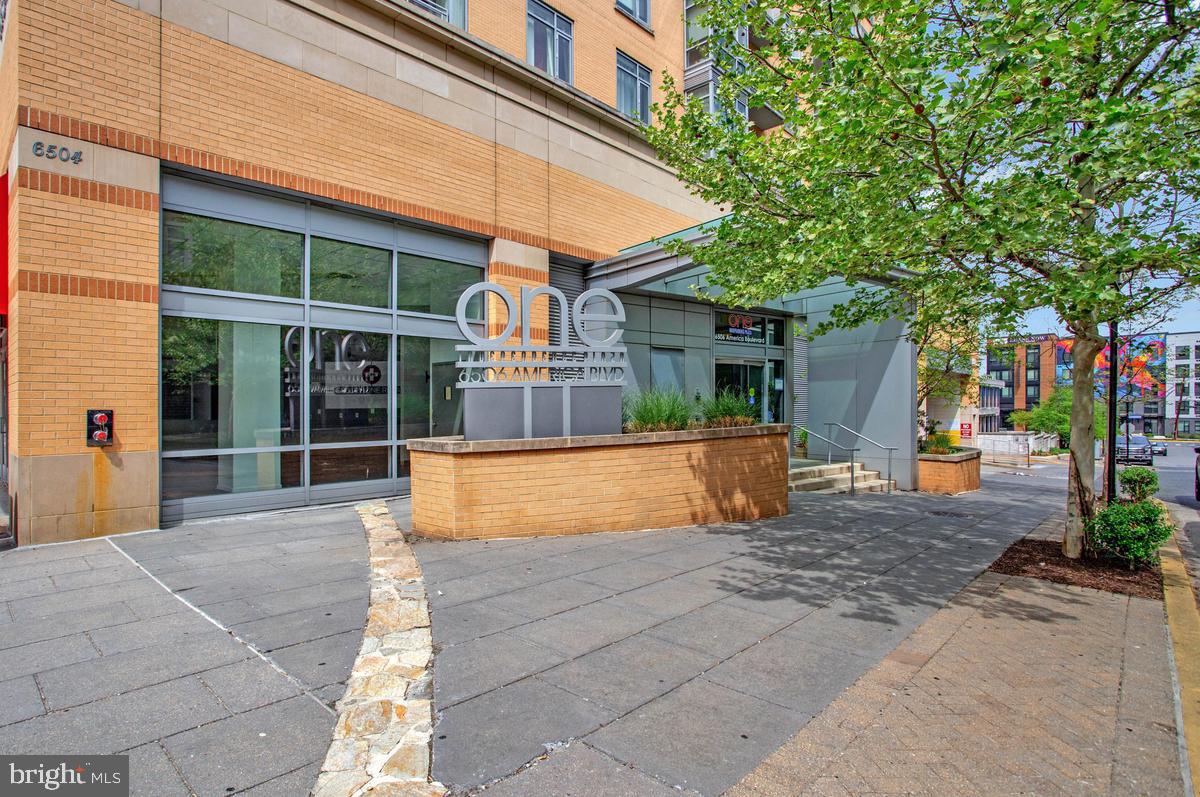 6506 AMERICA BOULEVARD 203