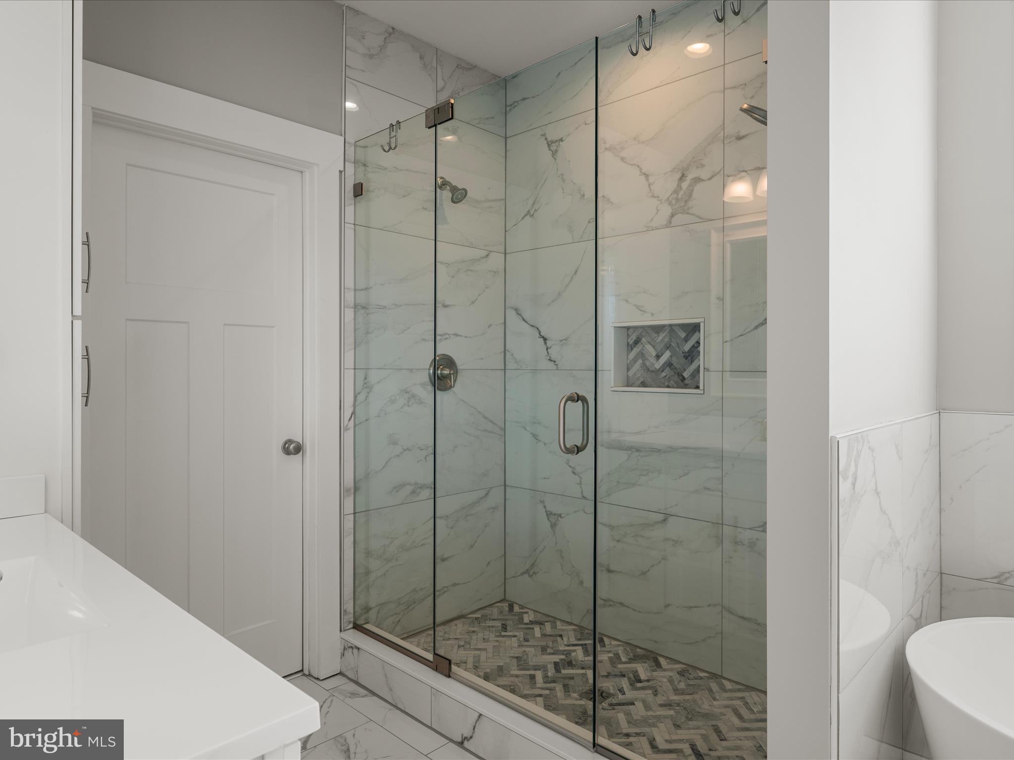 BROOKSIDE - Residential