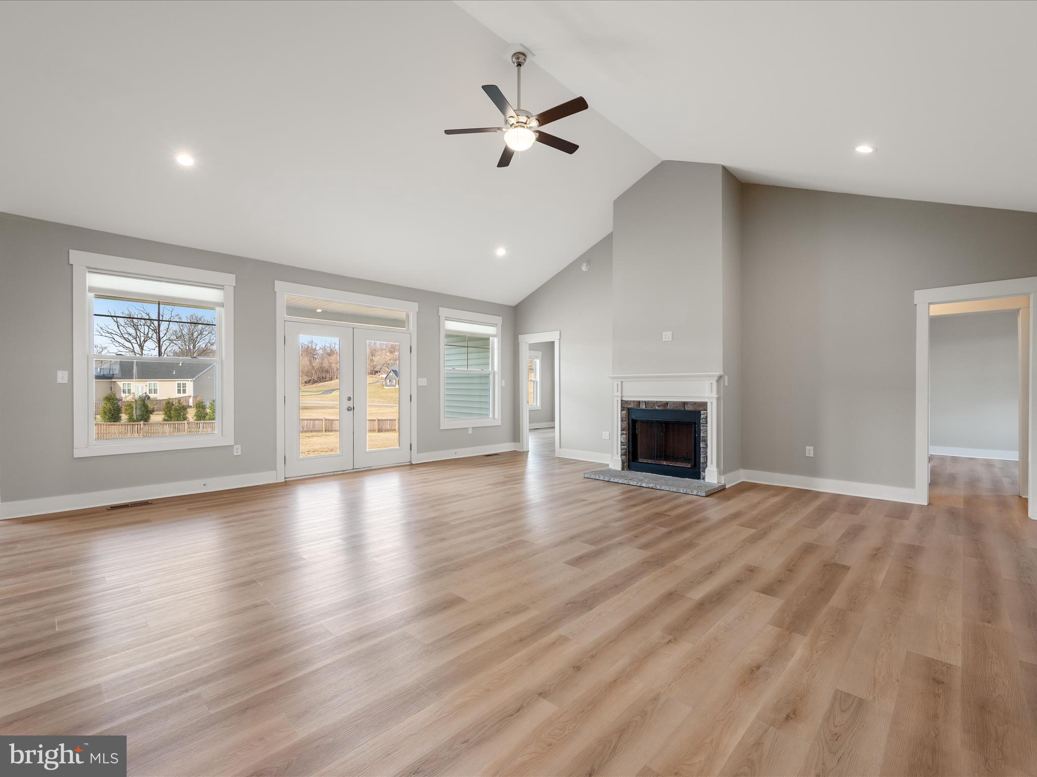 BROOKSIDE - Residential