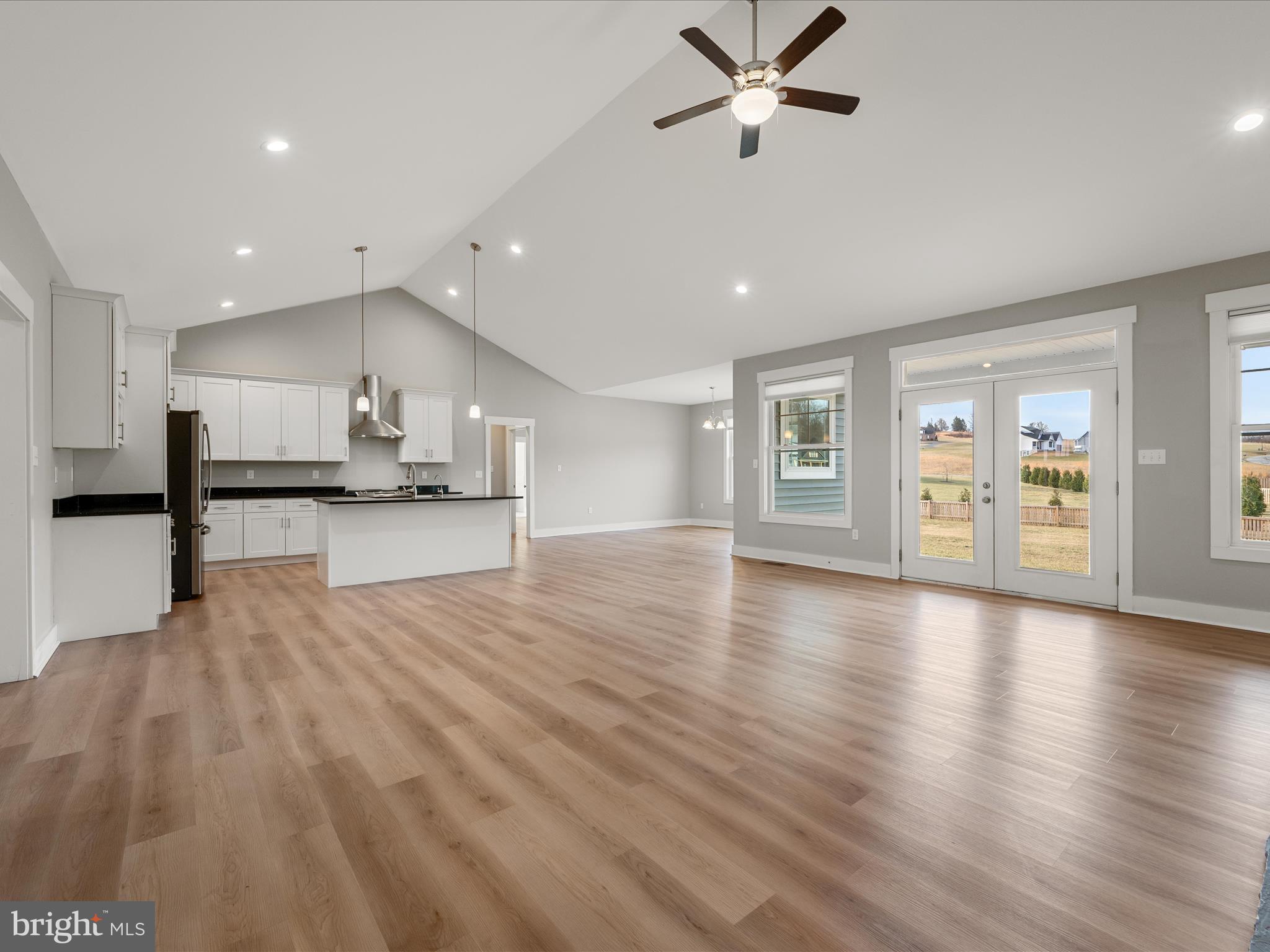 BROOKSIDE - Residential