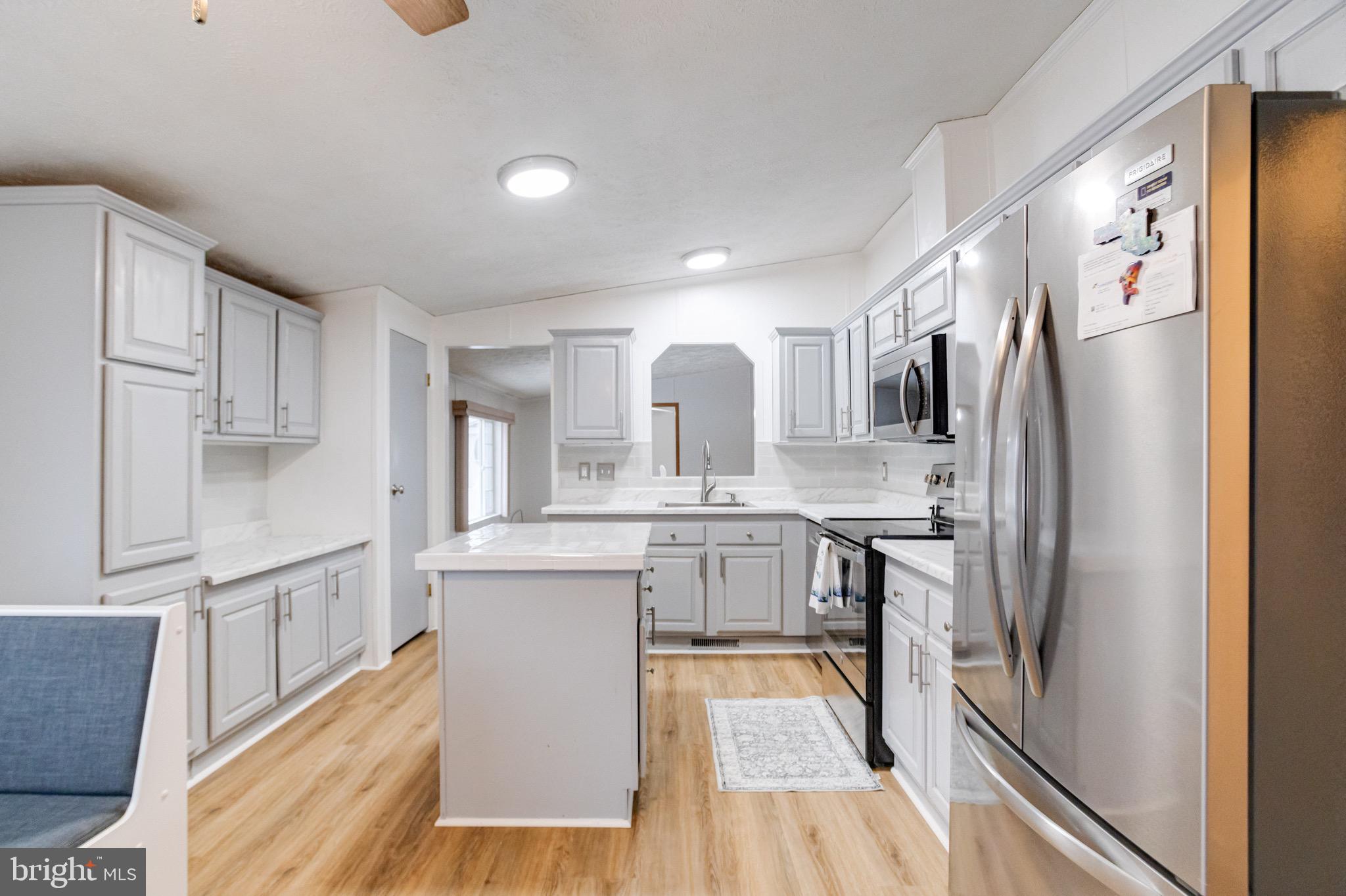 PEPPERMINT WOODS - Residential