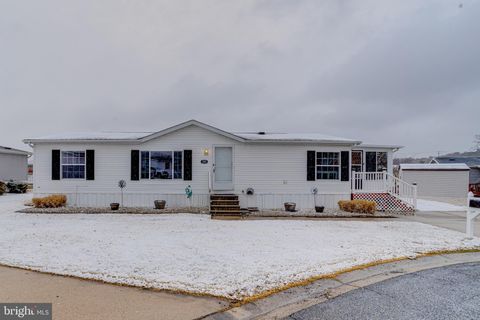 Mobile Home For Sale - 3202 Jonquil Lane<br/> MIDDLE RIVER, MD 21220