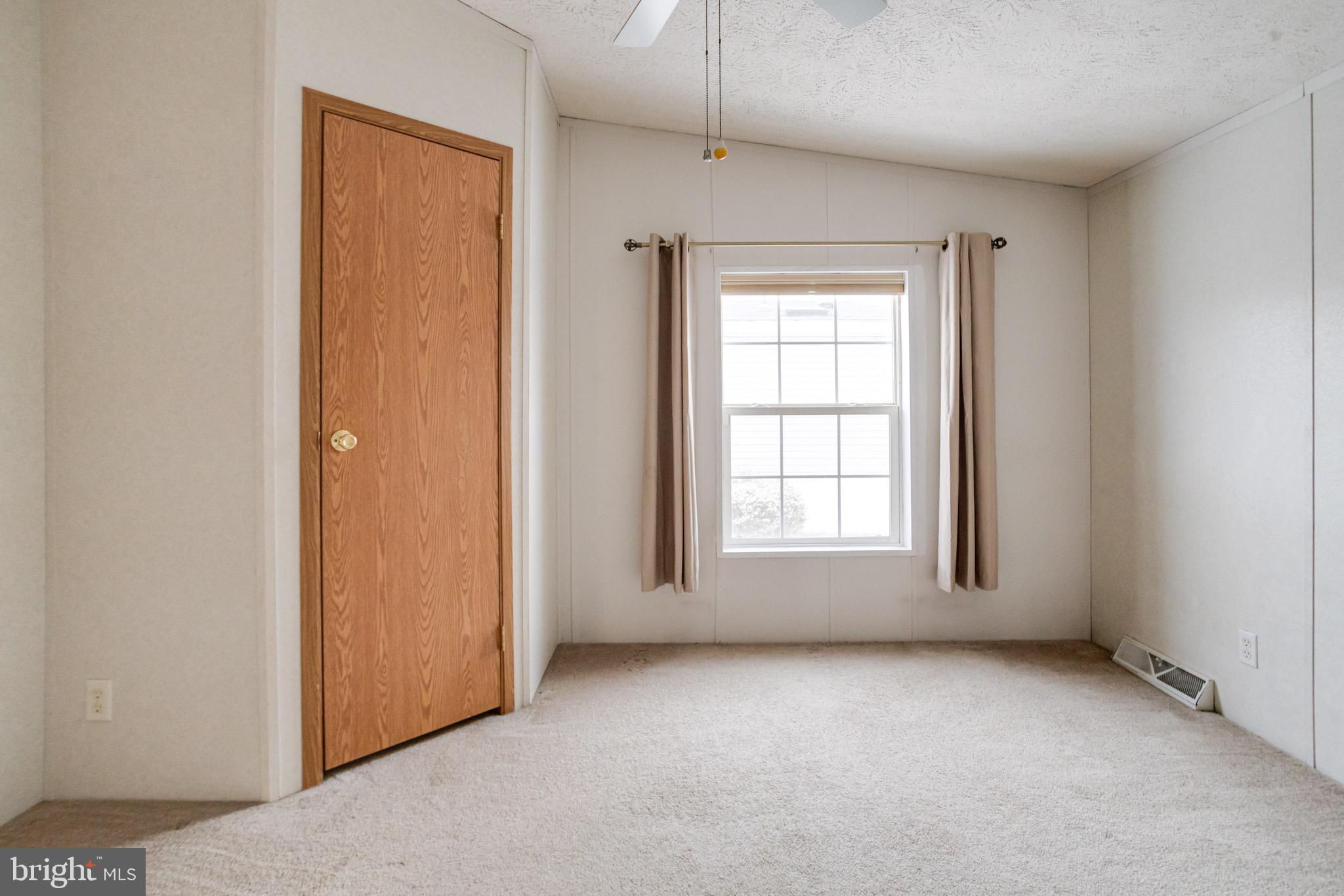 PEPPERMINT WOODS - Residential