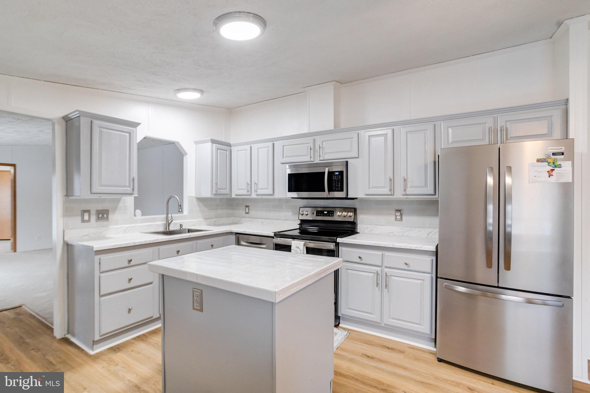 PEPPERMINT WOODS - Residential