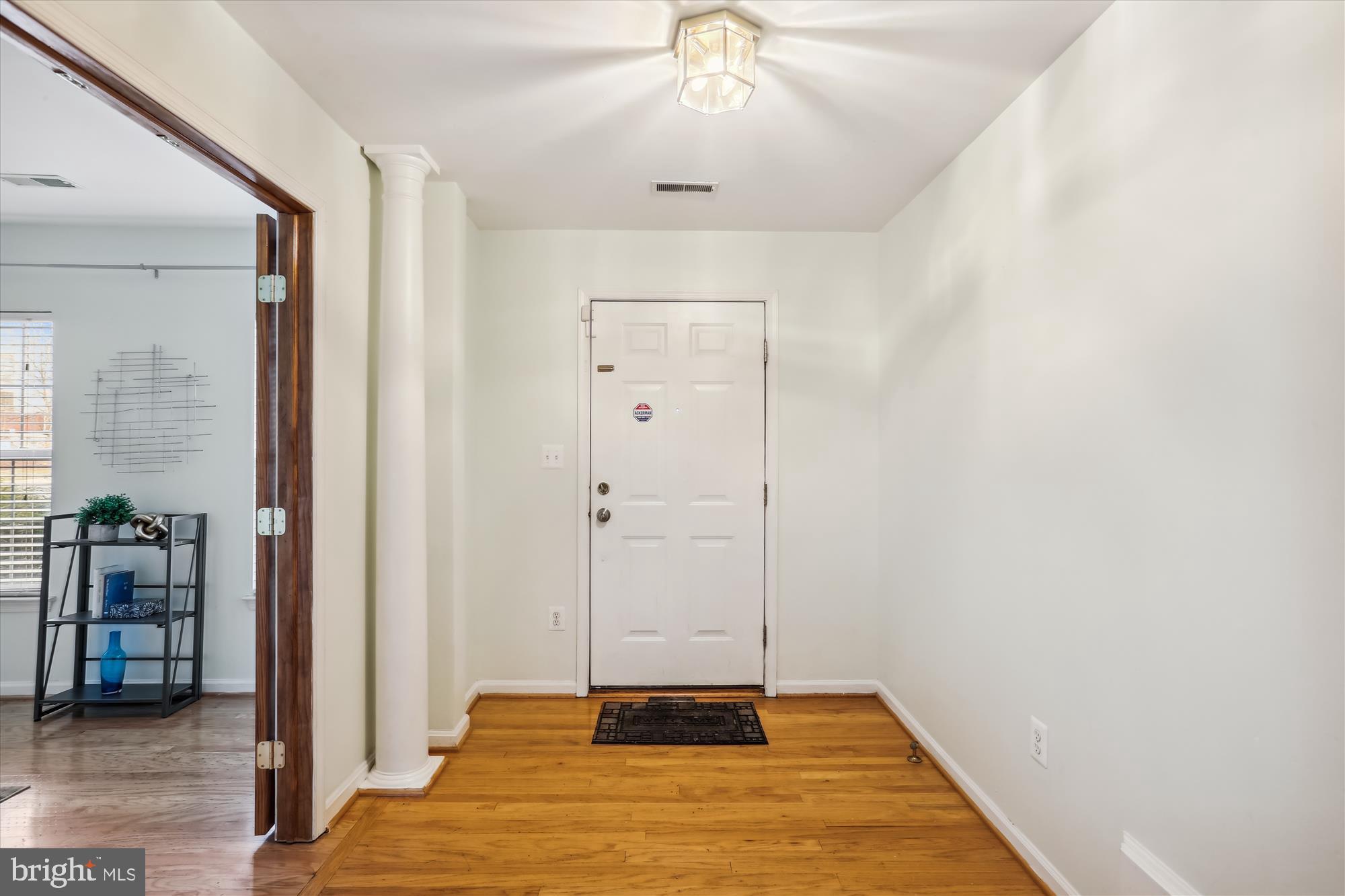 WASHINGTONIAN CENTER - Residential