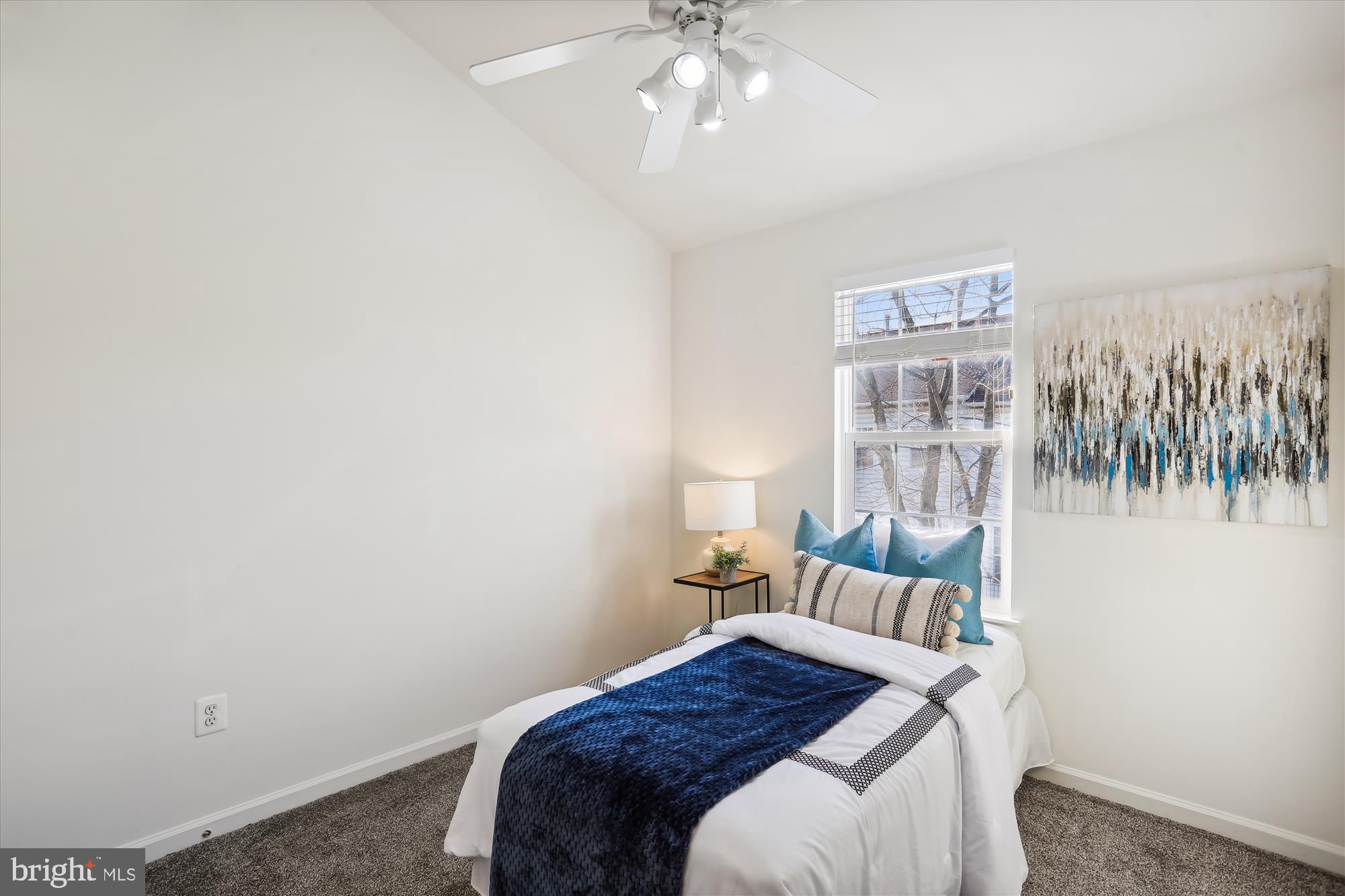 WASHINGTONIAN CENTER - Residential