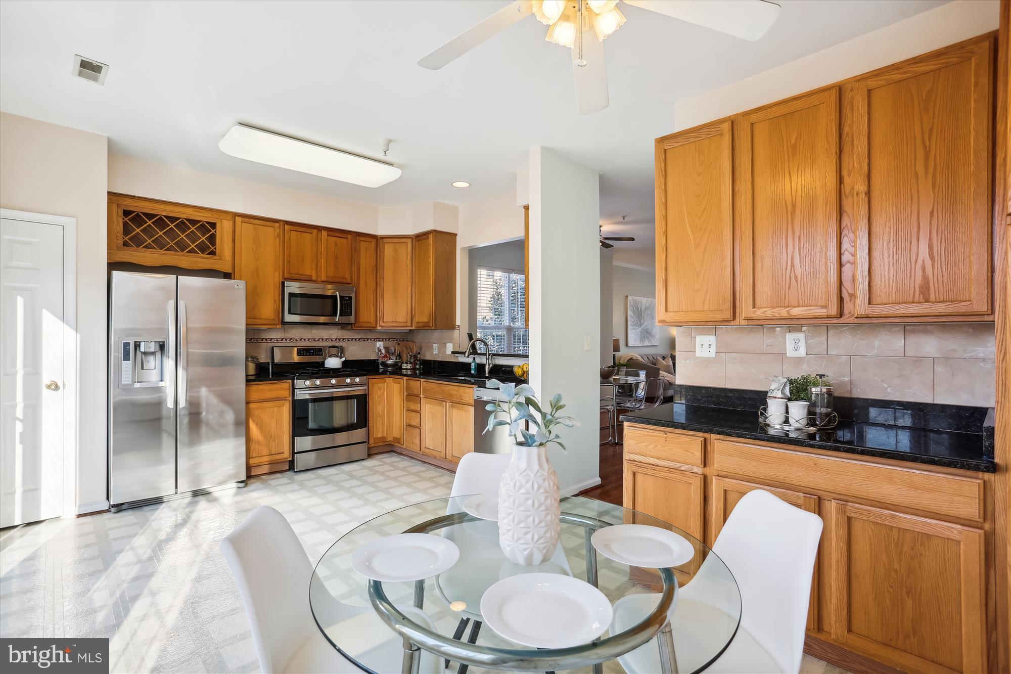 WASHINGTONIAN CENTER - Residential