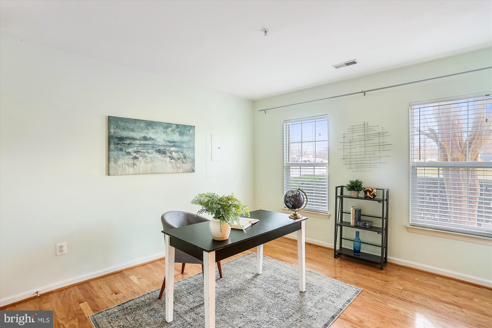 WASHINGTONIAN CENTER - Residential