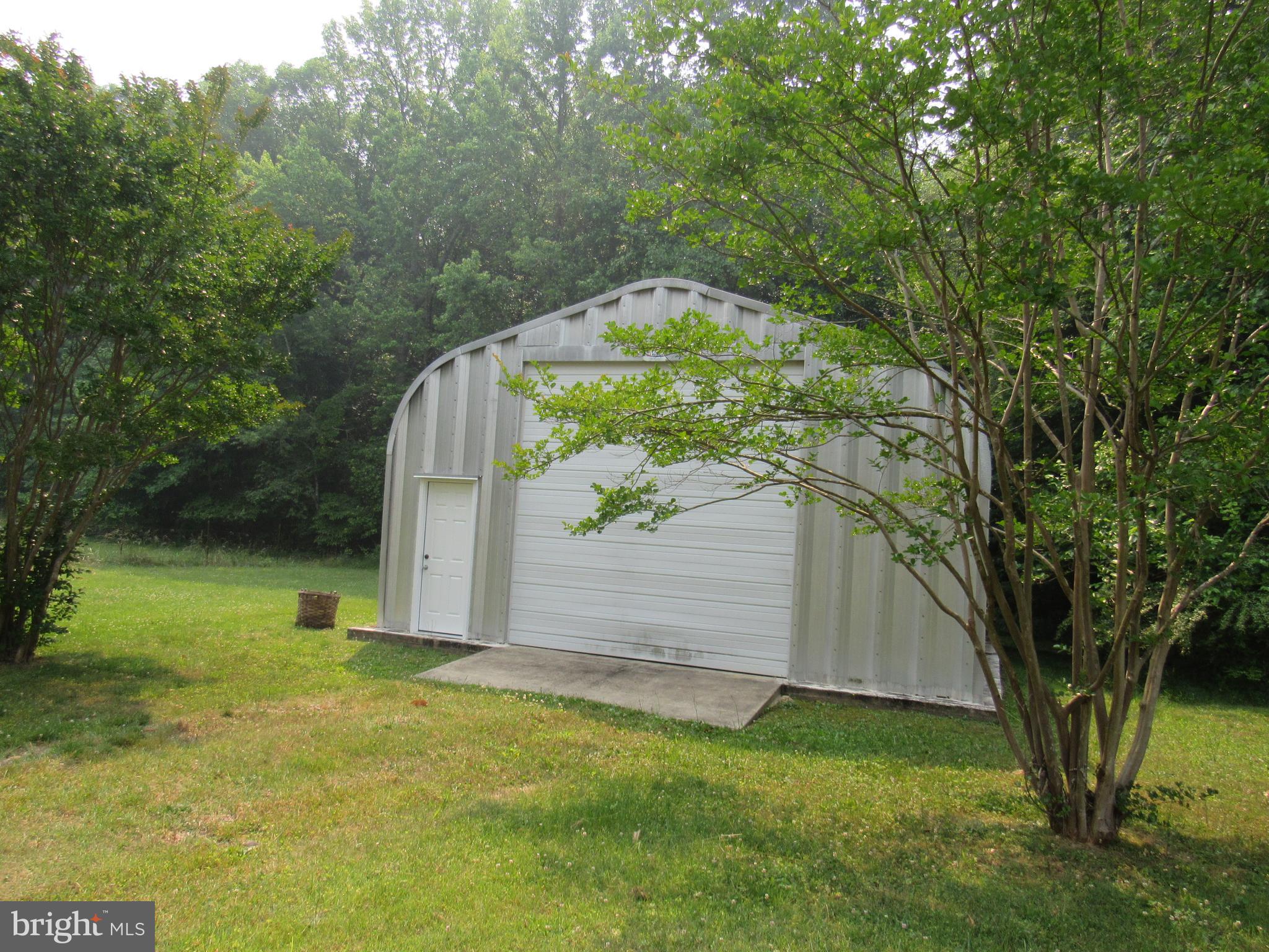 BERKELEY FARMS - Residential